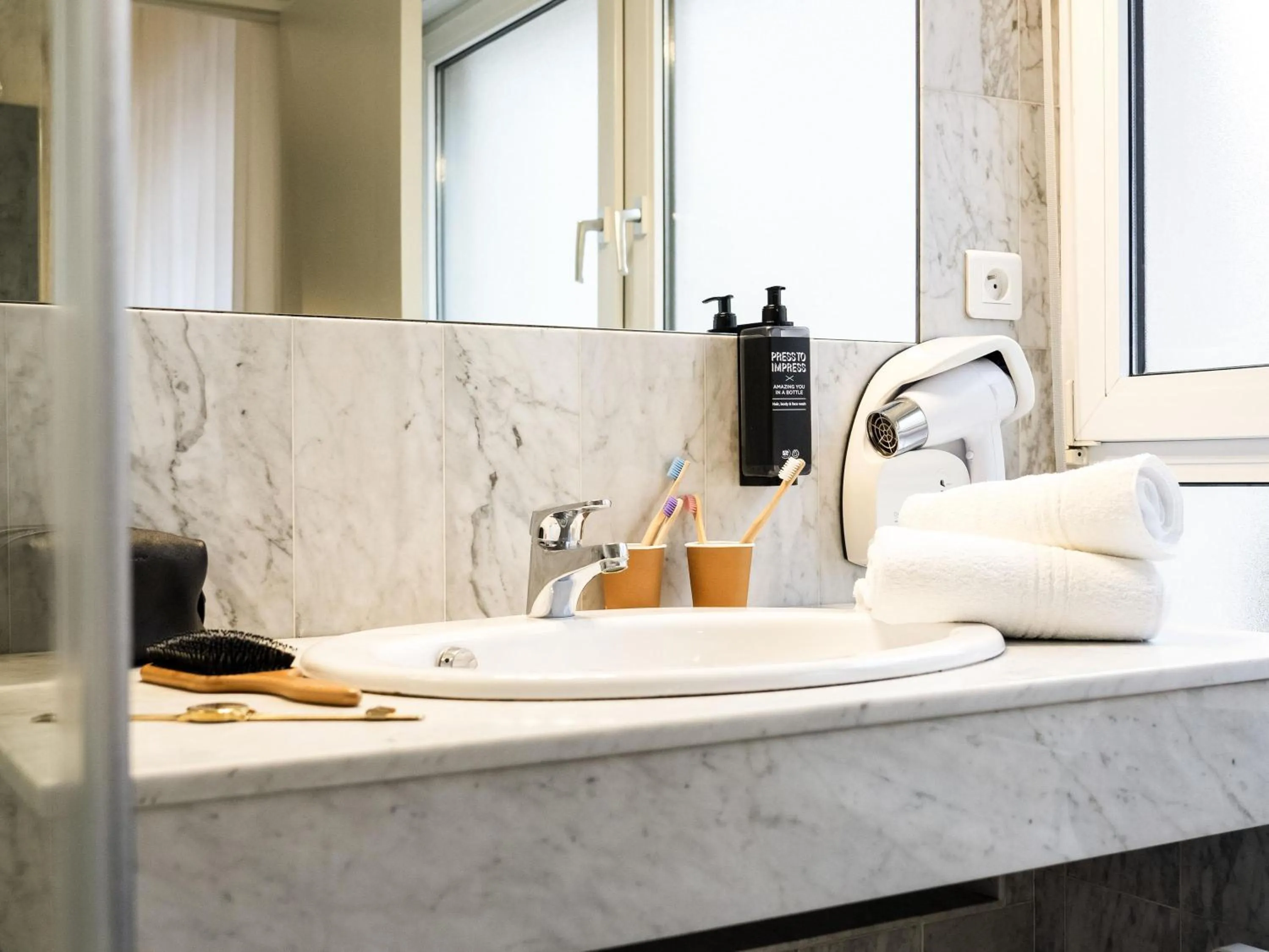 Bedroom in ibis Styles Nancy Centre Gare