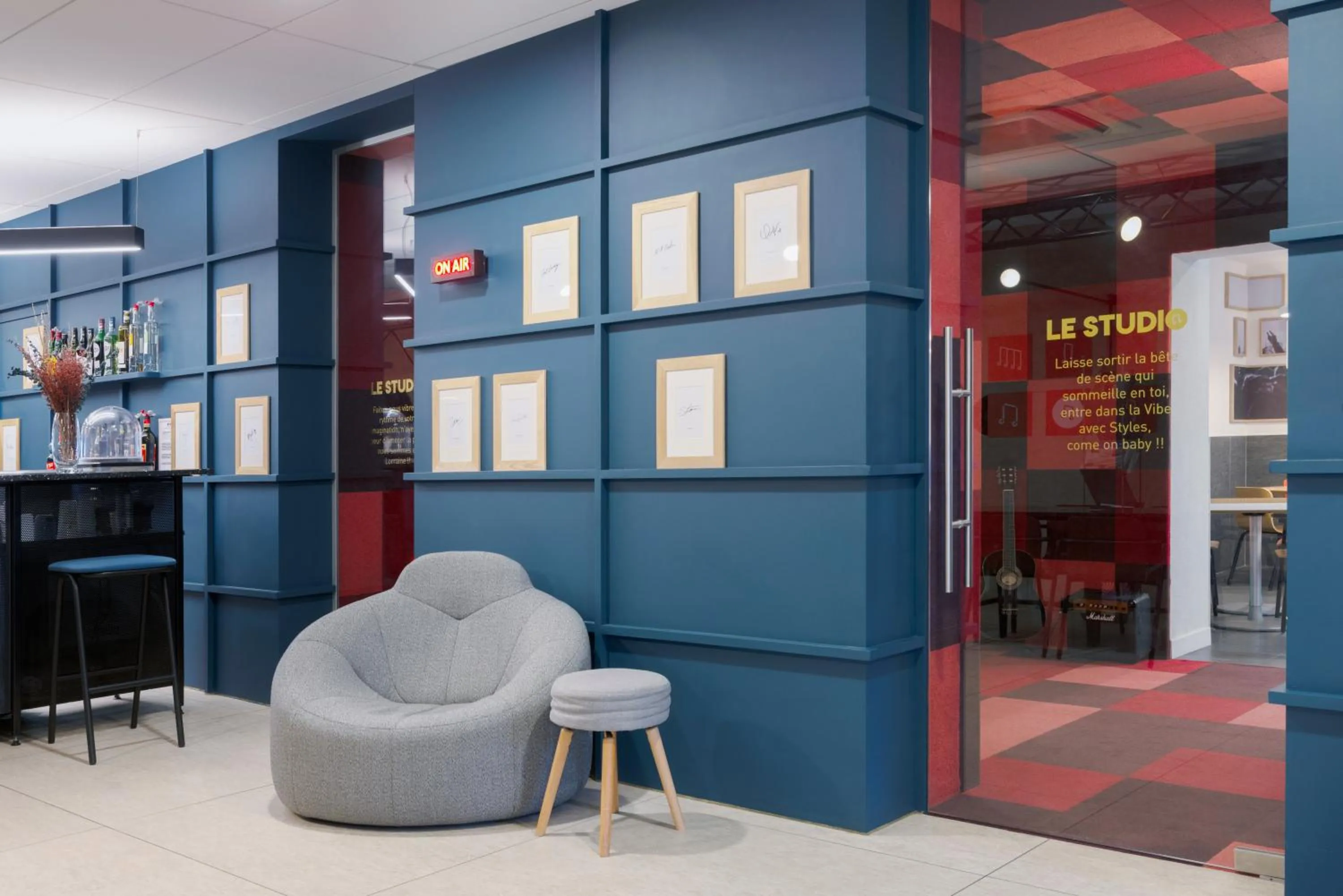 Lobby or reception in ibis Styles Nancy Centre Gare