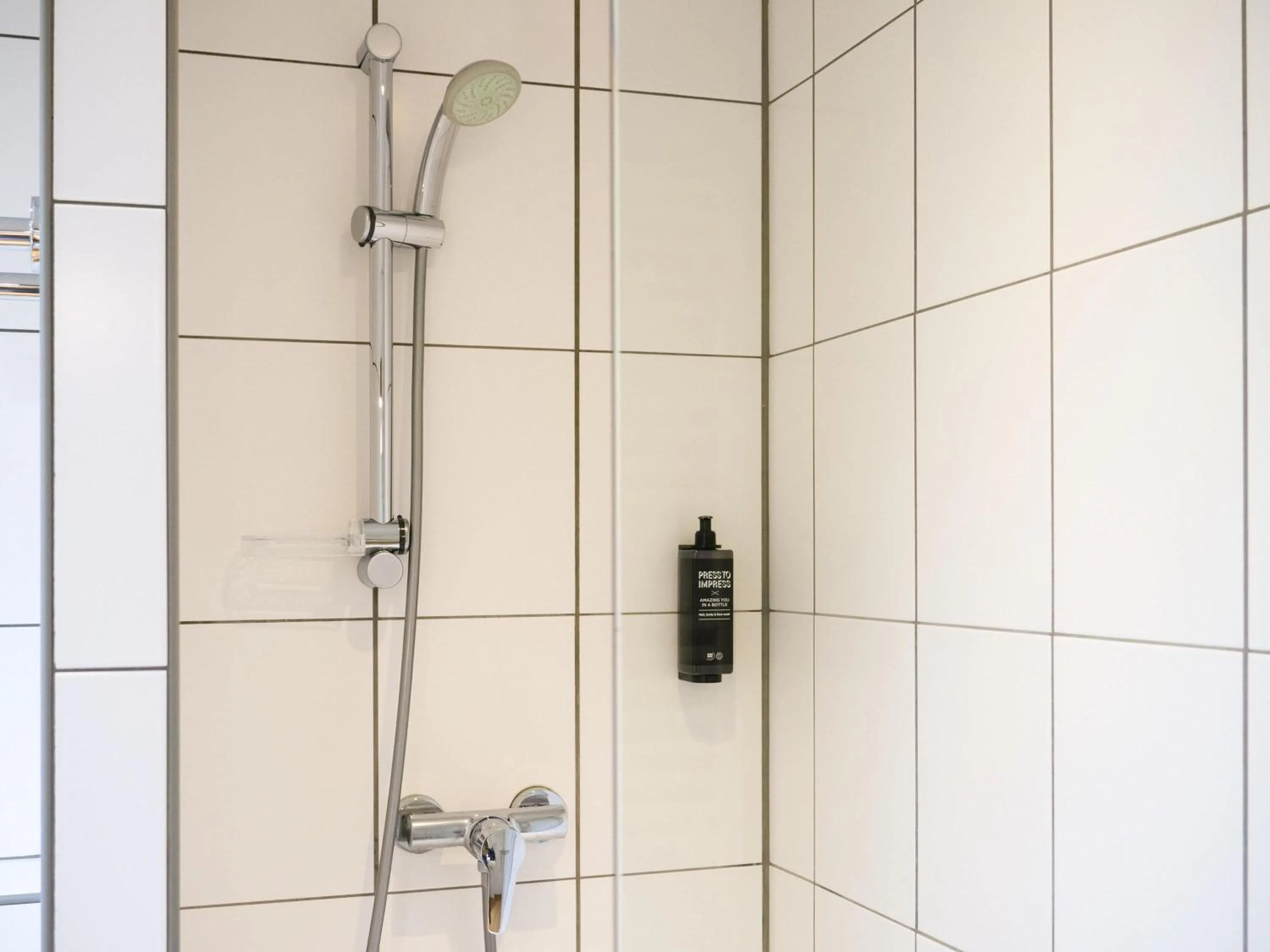 Bedroom in ibis Styles Nancy Centre Gare