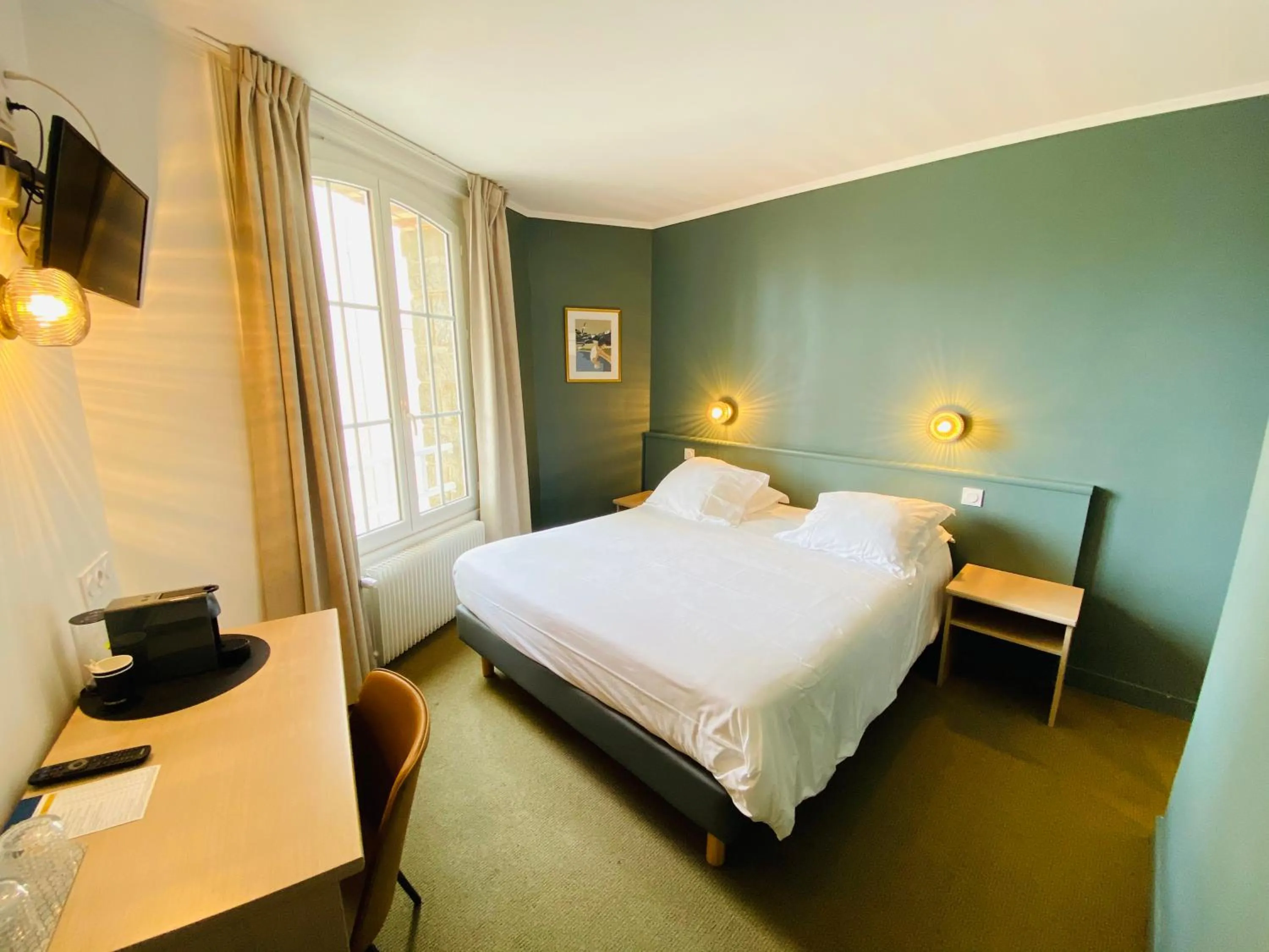 Bedroom, Bed in Hotel du Parc