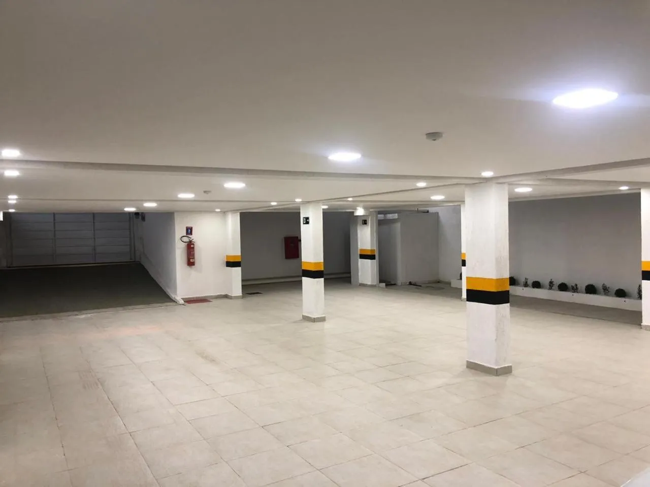 Parking in Goiana Palace Hotel - Fácil Acesso a Fábrica da JEEP, KLABIN, HEMOBRÁS, VIVIX