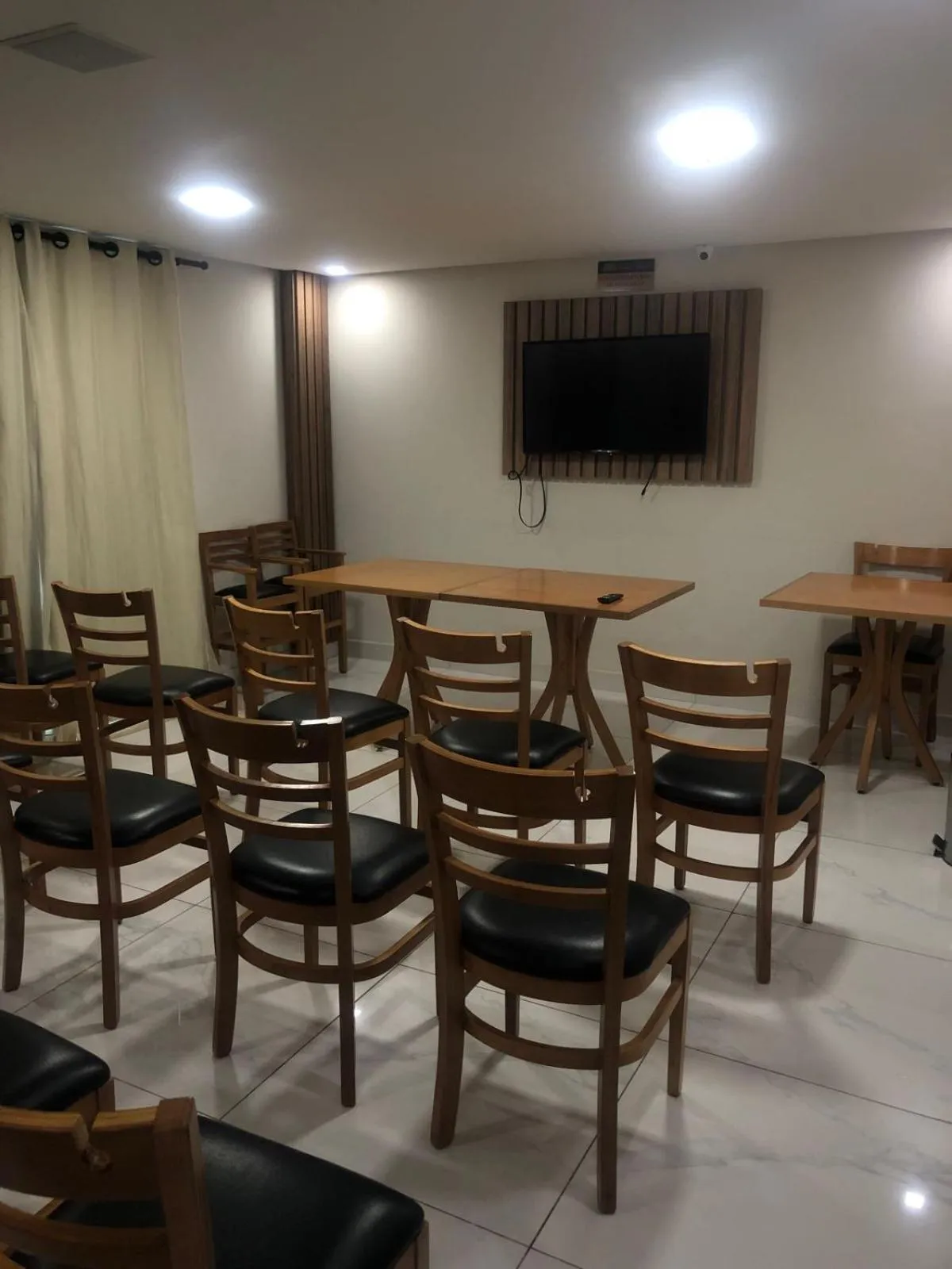 Meeting/conference room in Goiana Palace Hotel - Fácil Acesso a Fábrica da JEEP, KLABIN, HEMOBRÁS, VIVIX