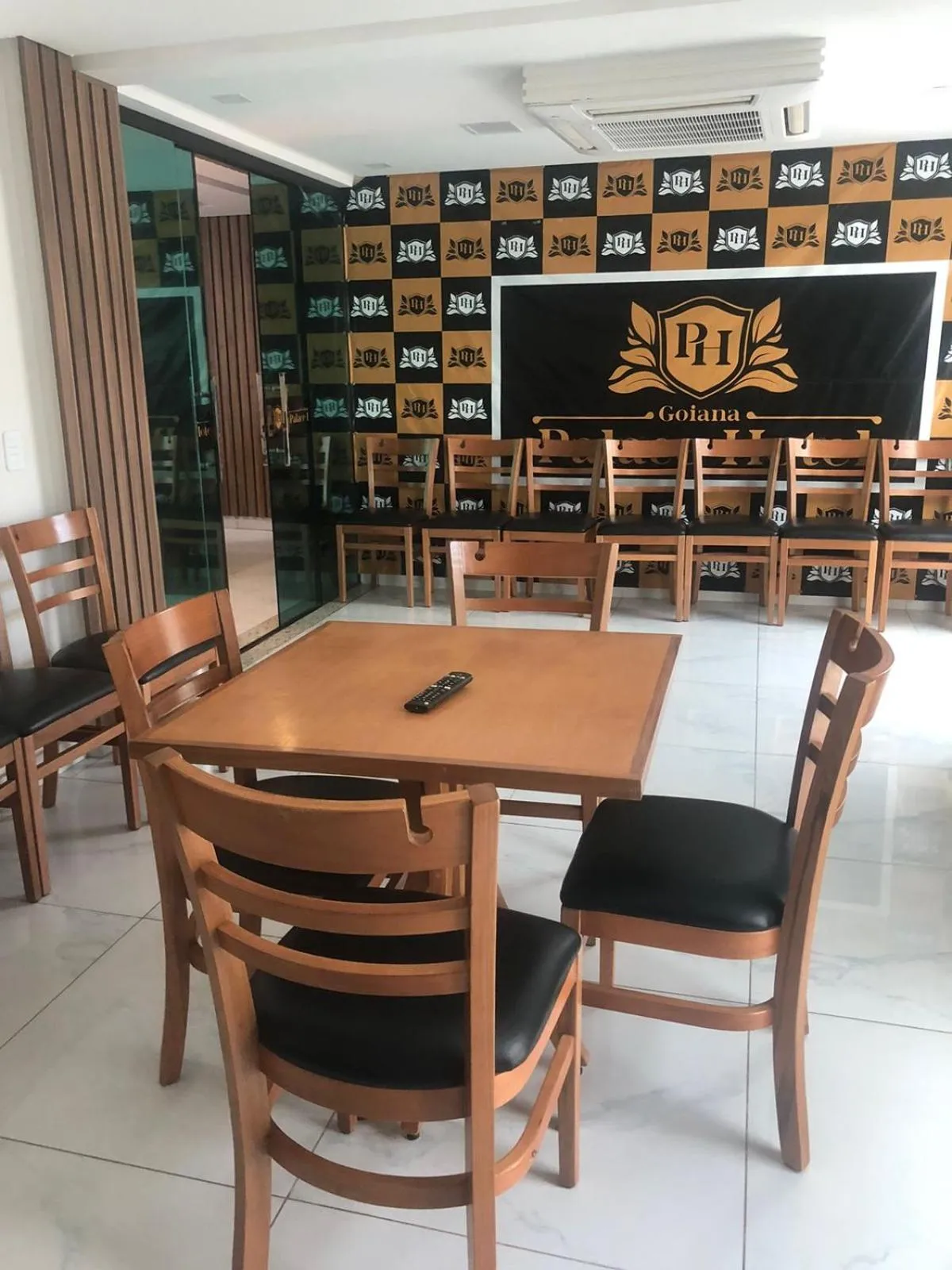 Meeting/conference room in Goiana Palace Hotel - Fácil Acesso a Fábrica da JEEP, KLABIN, HEMOBRÁS, VIVIX