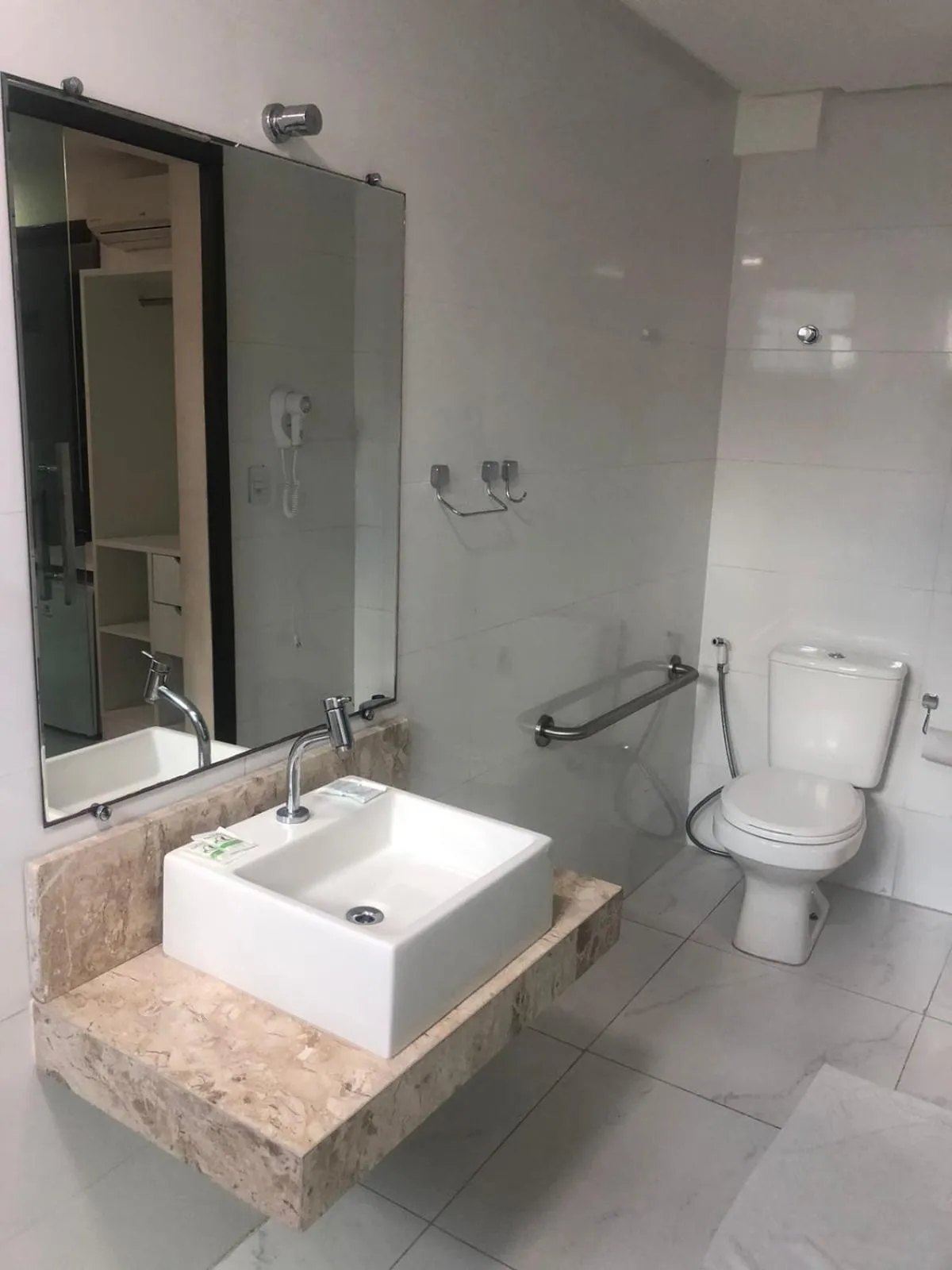 Shower in Goiana Palace Hotel - Fácil Acesso a Fábrica da JEEP, KLABIN, HEMOBRÁS, VIVIX