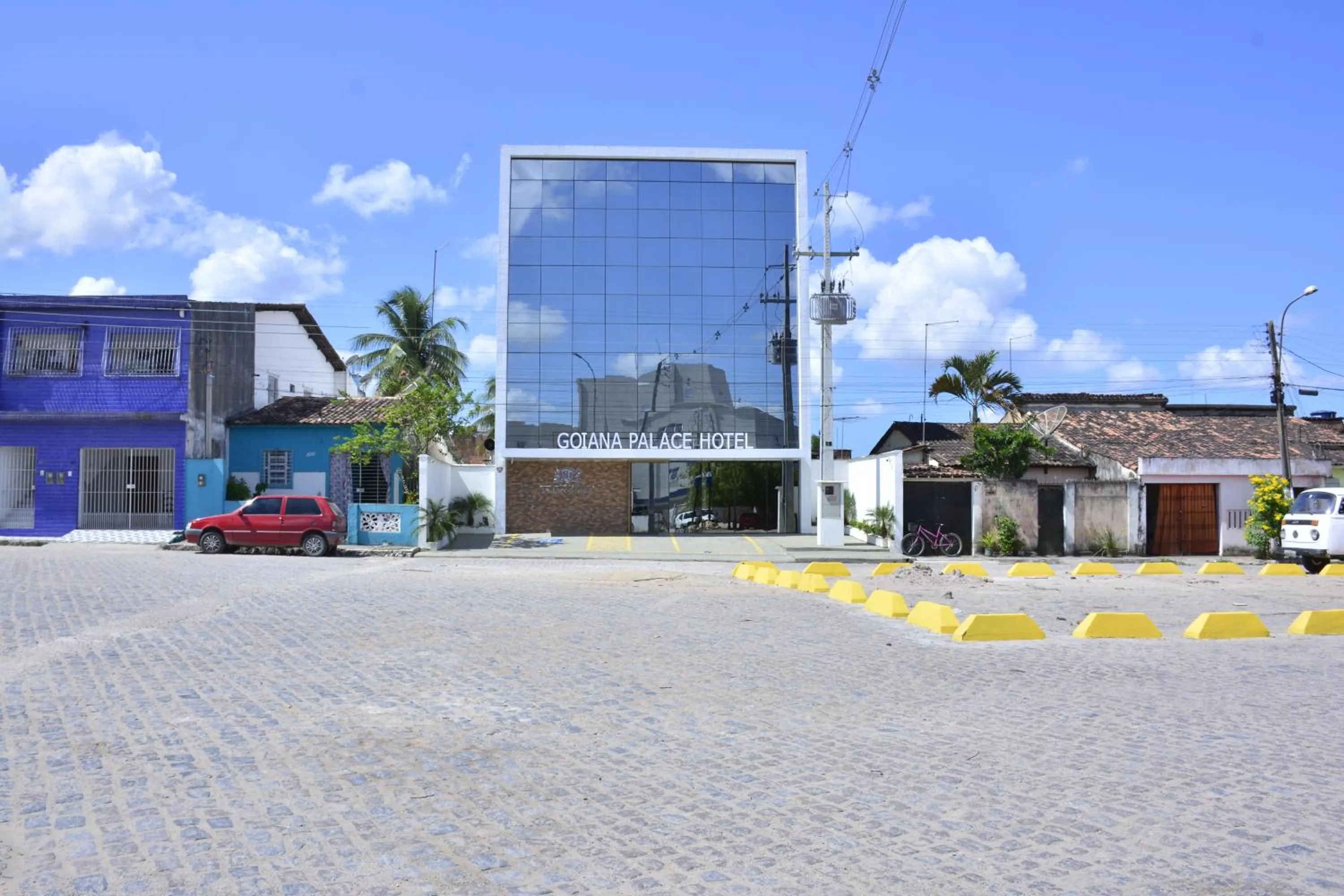 Property building in Goiana Palace Hotel - Fácil Acesso a Fábrica da JEEP, KLABIN, HEMOBRÁS, VIVIX