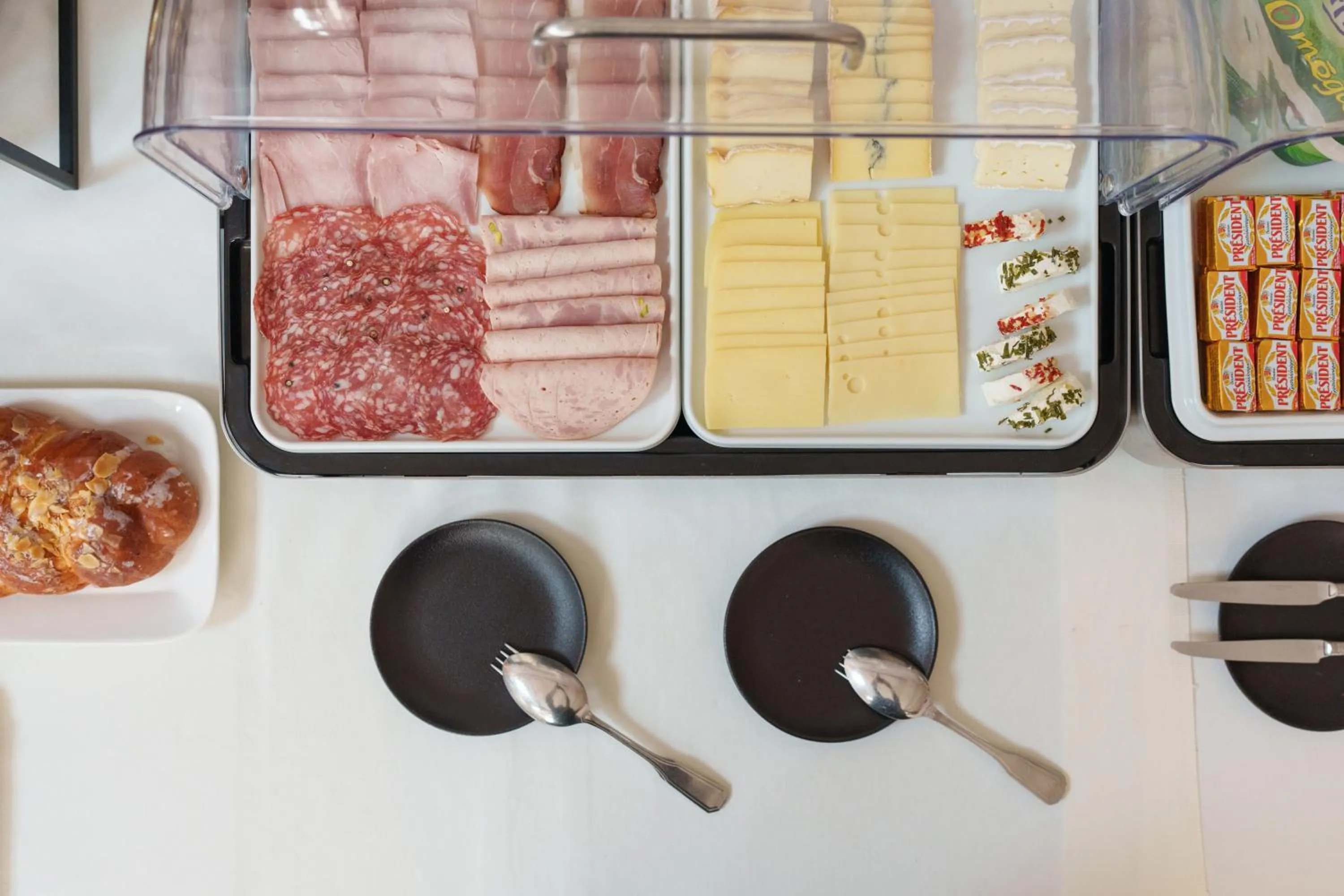 Breakfast in Logis Hôtel Restaurant Ritter'Hoft