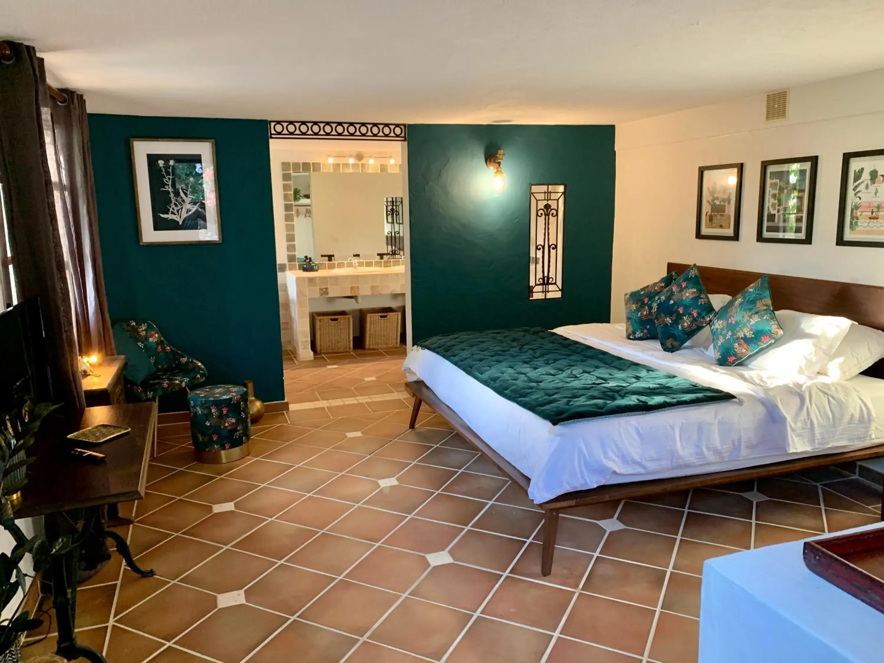 Deluxe King Room in The Paradise Peak Adults only Deluxe King Room in The Paradise Peak Adults only