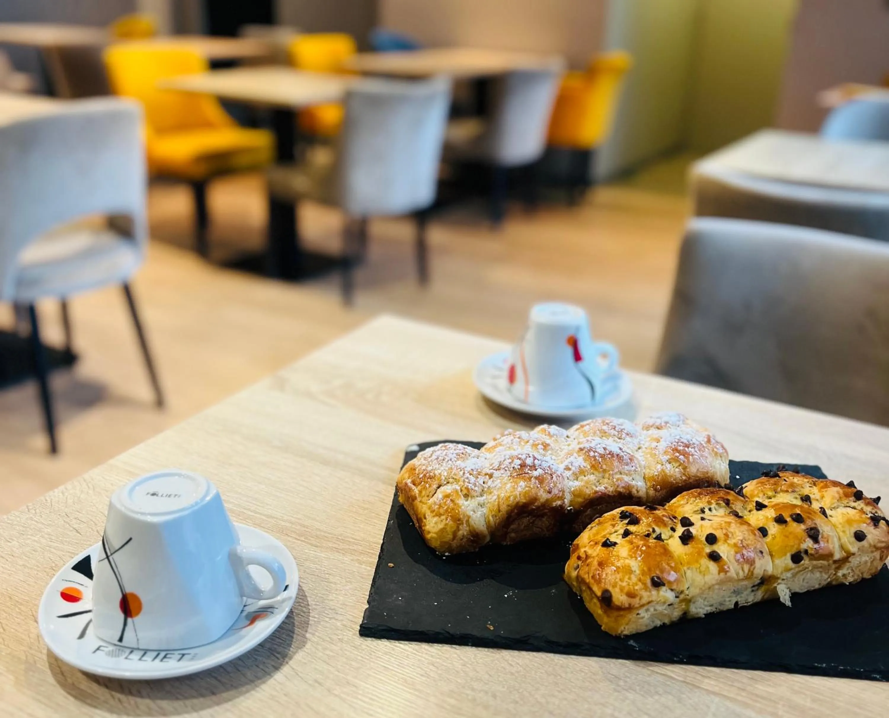 Breakfast in The Originals City, Hôtel Hélios, Roanne Nord