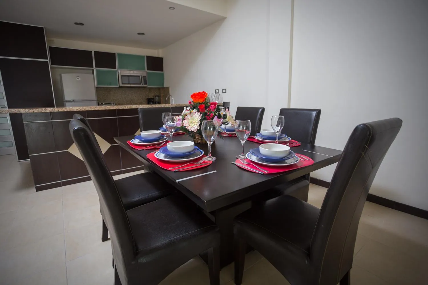 Dining area in San Pedro Hotel, 5ta Avenida