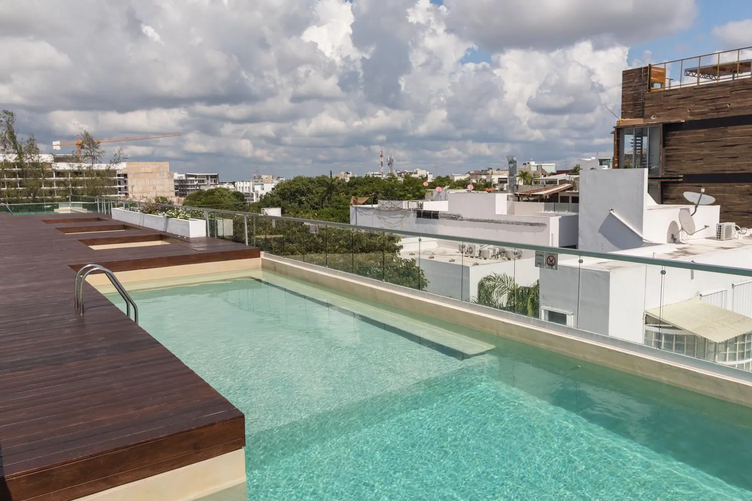 Swimming pool in San Pedro Hotel, 5ta Avenida