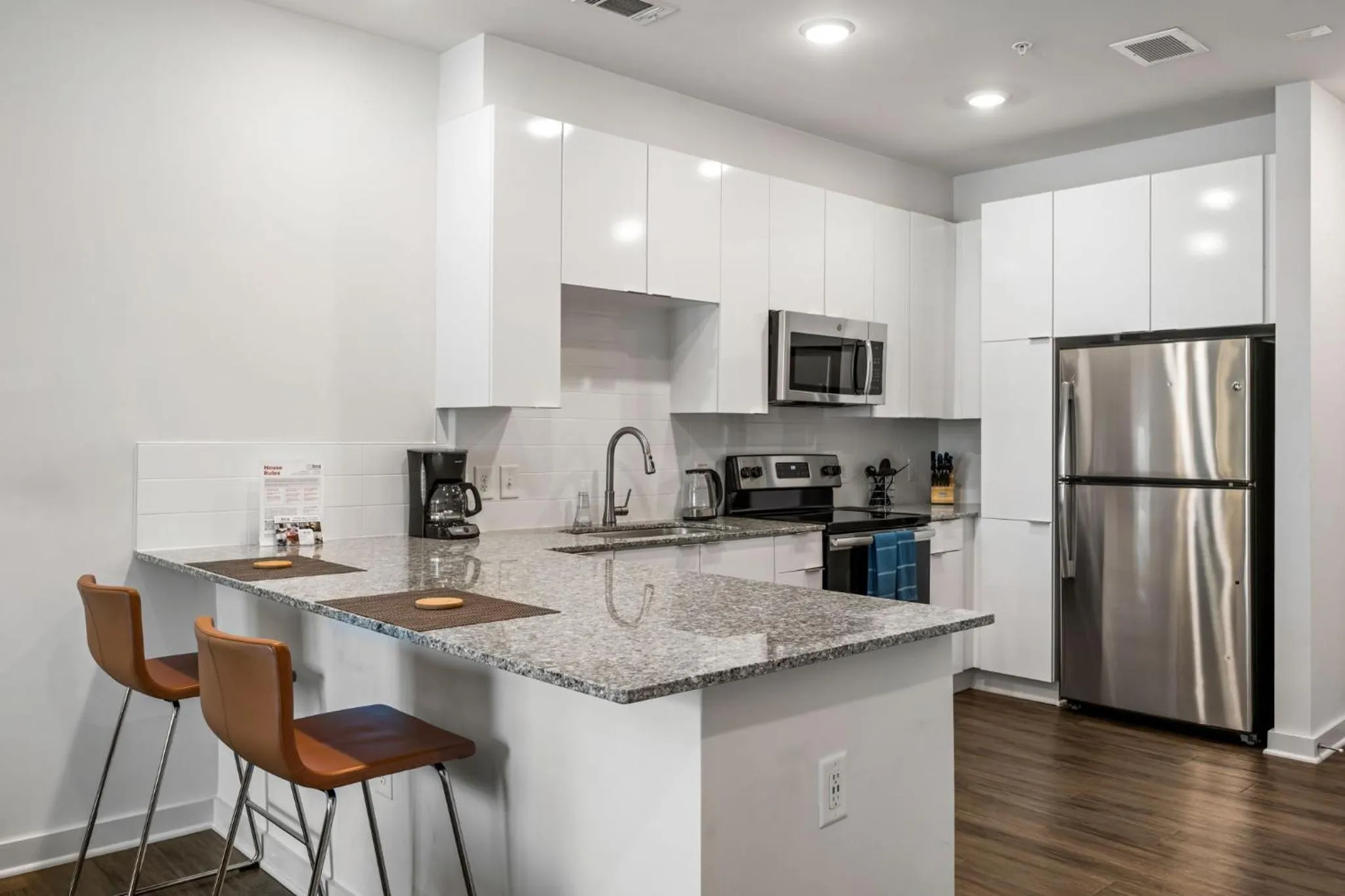 Coffee/tea facilities in Spectacular Apartments by BCA Furnished Apartments