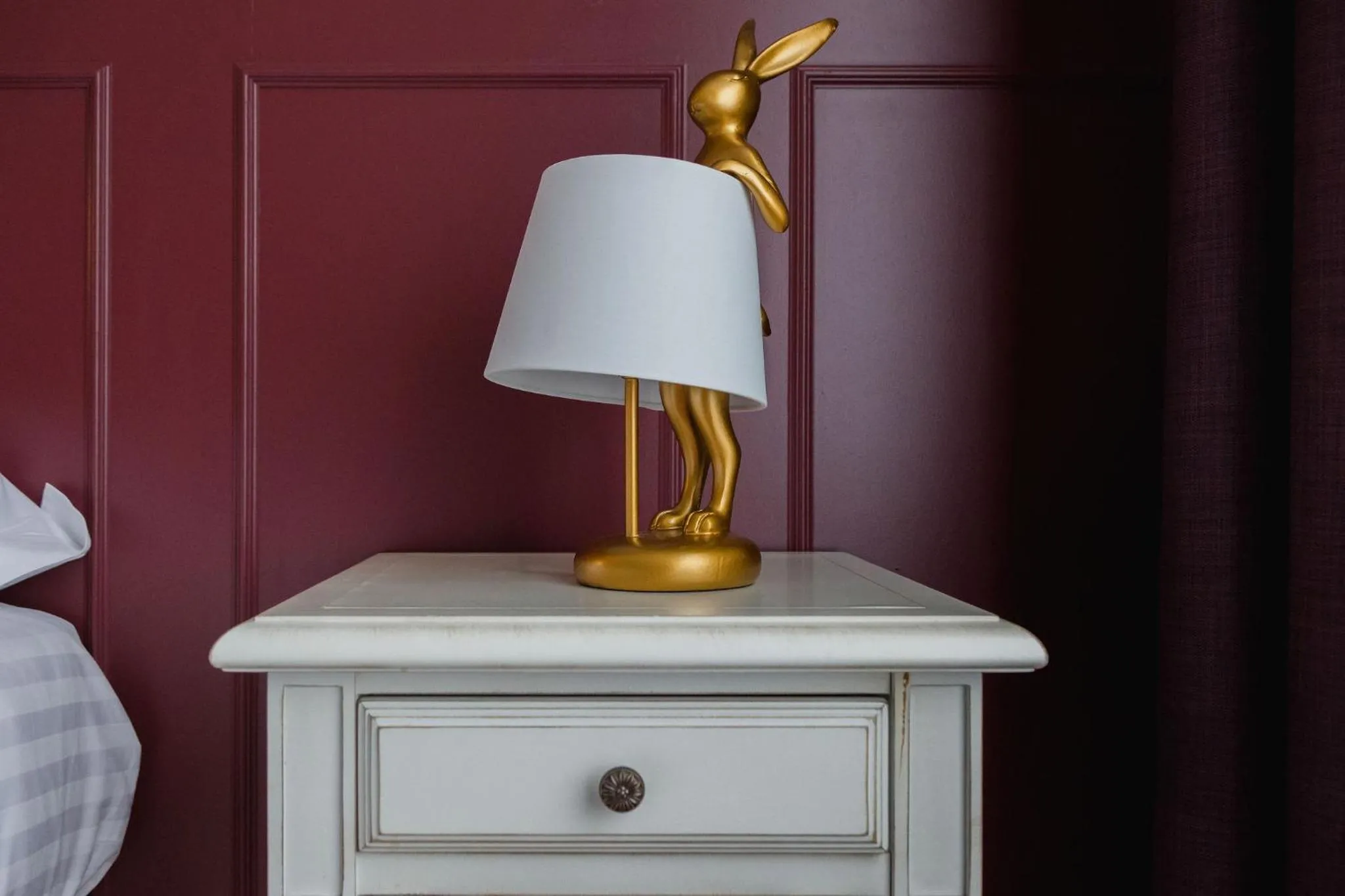 Decorative detail in Best Western Hôtel De France