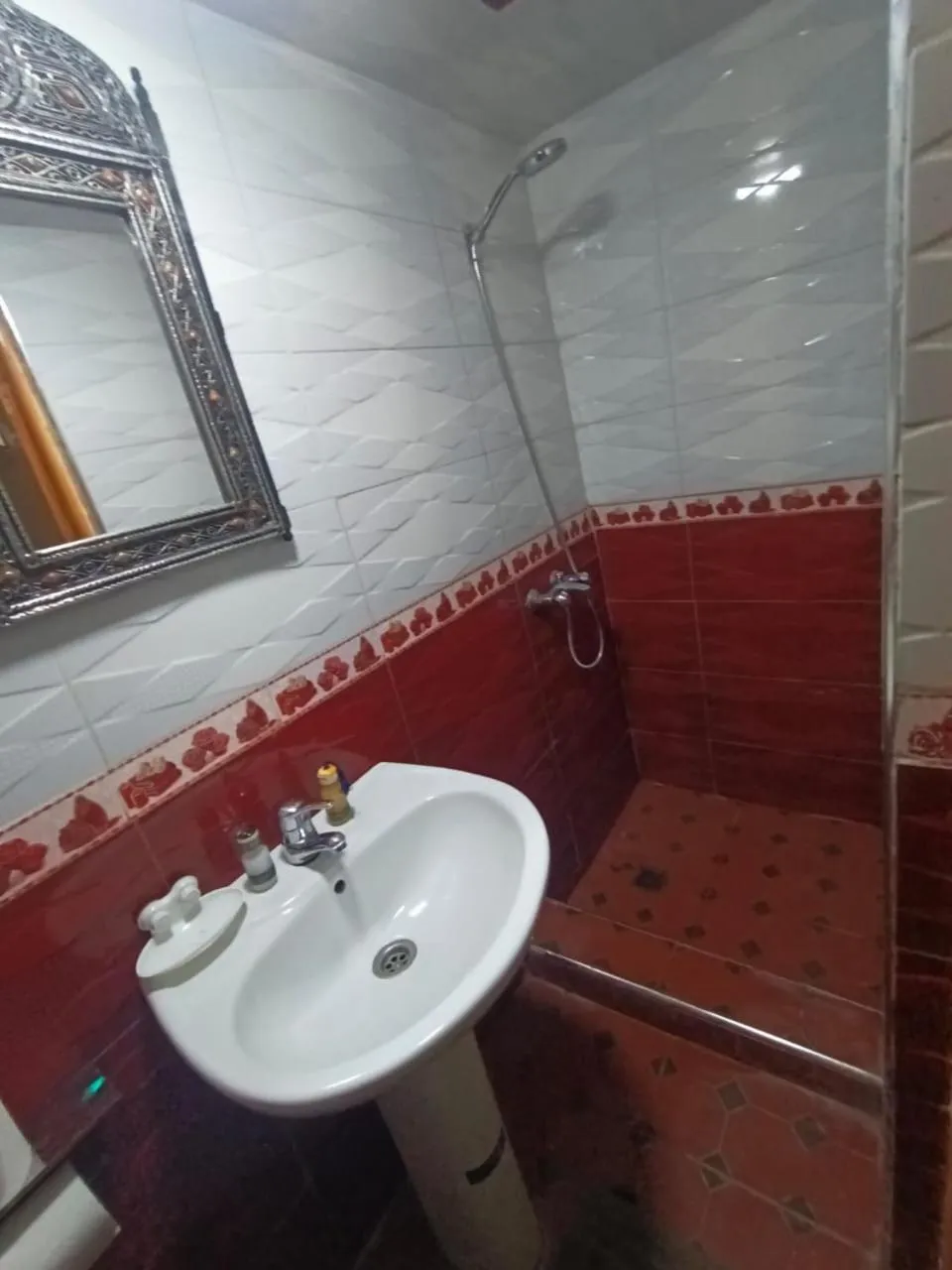 Shower in Riad lala Drissia