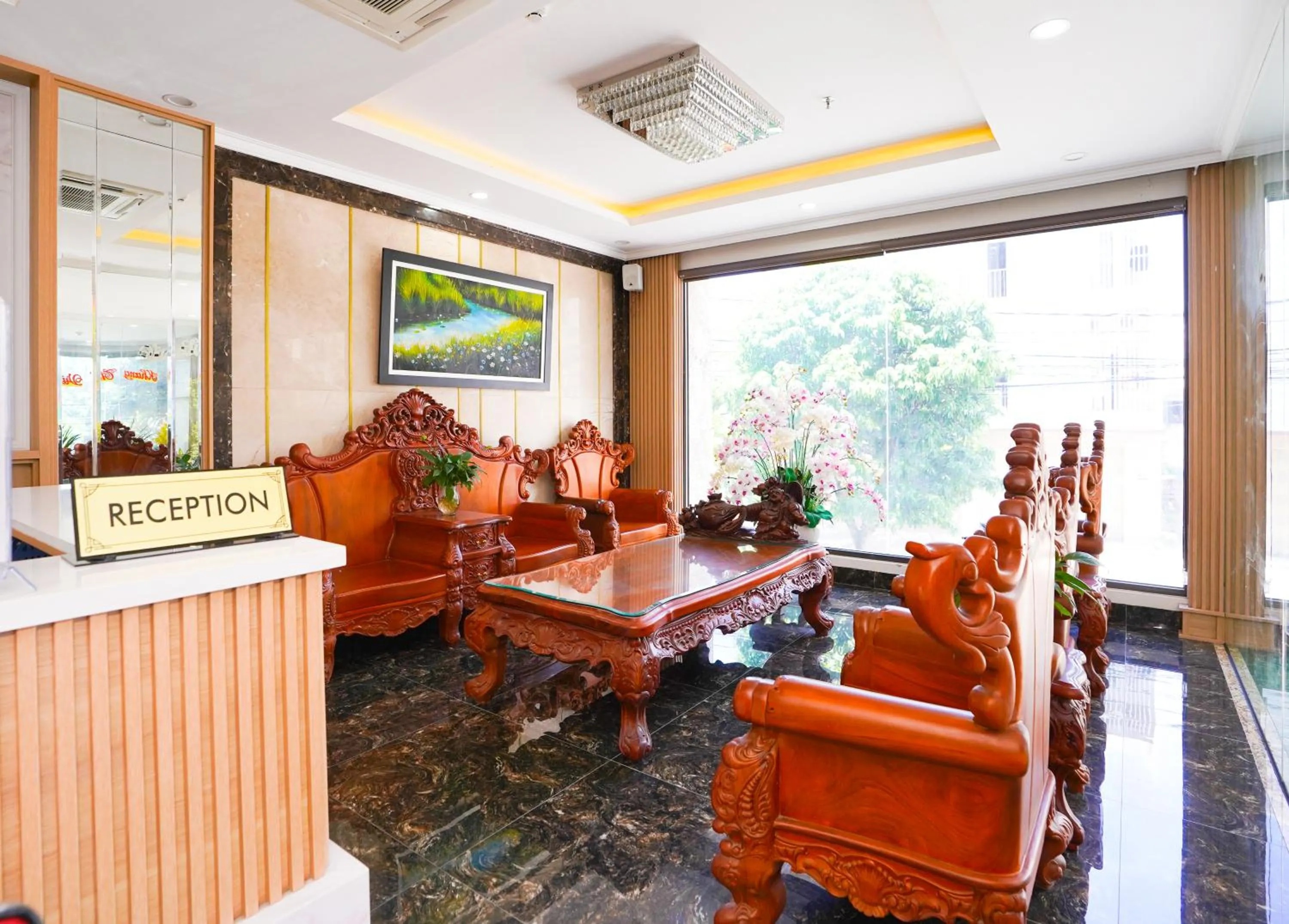 An Dương Hotel & Apartment