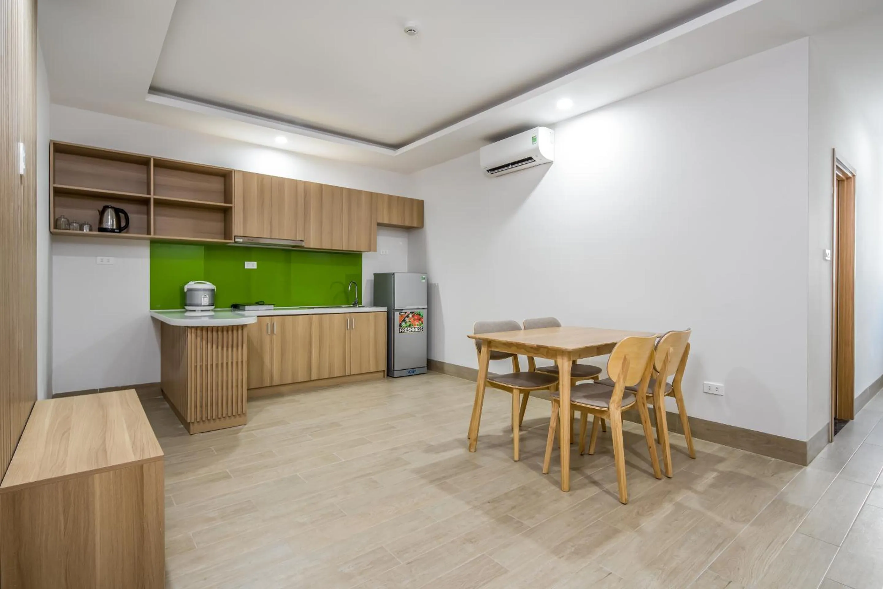 Kitchen or kitchenette in An Dương Hotel & Apartment