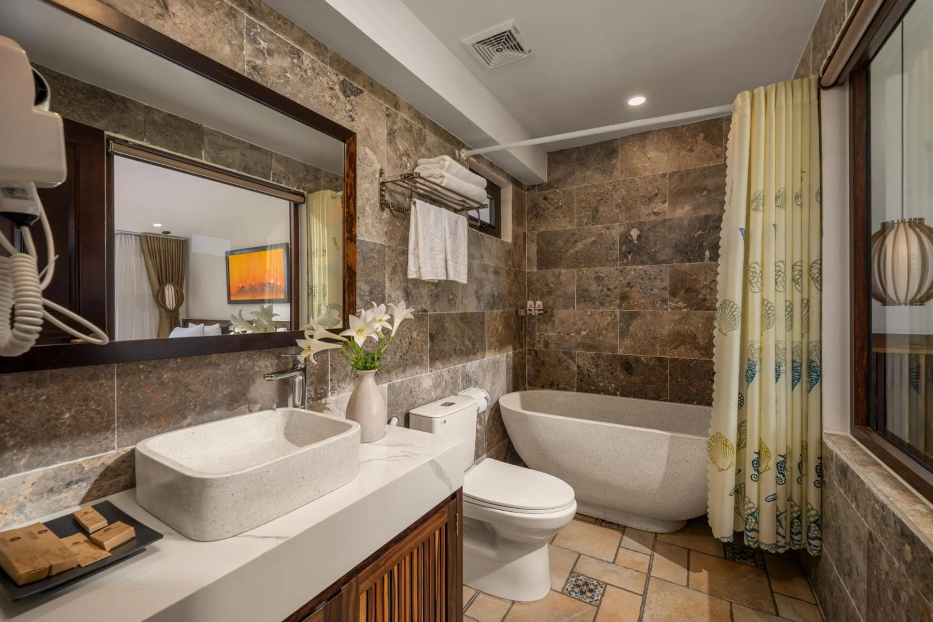 Bathroom in Eden Hoi An Villas