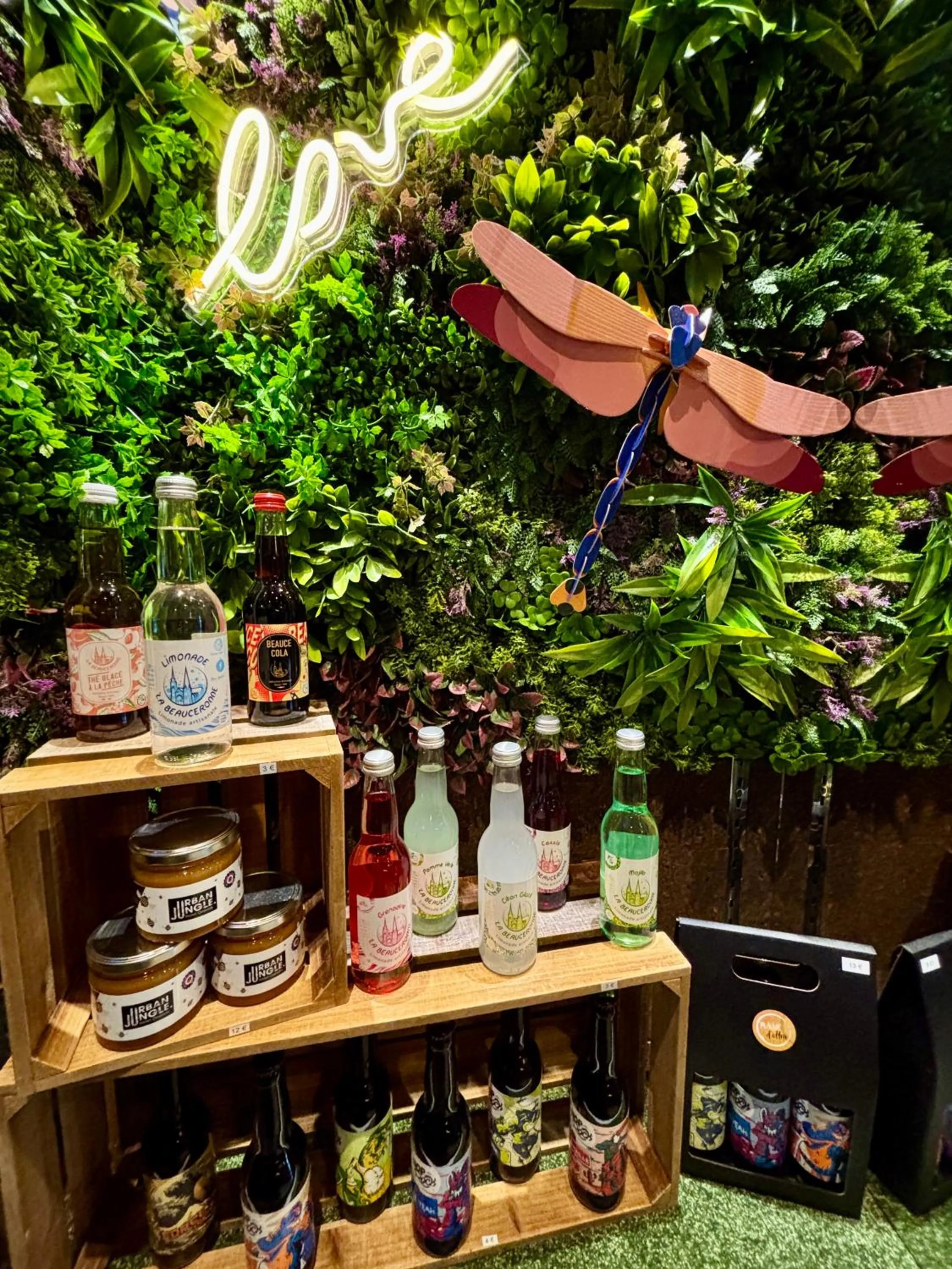 Lobby or reception in Urban Jungle Hôtel Orleans