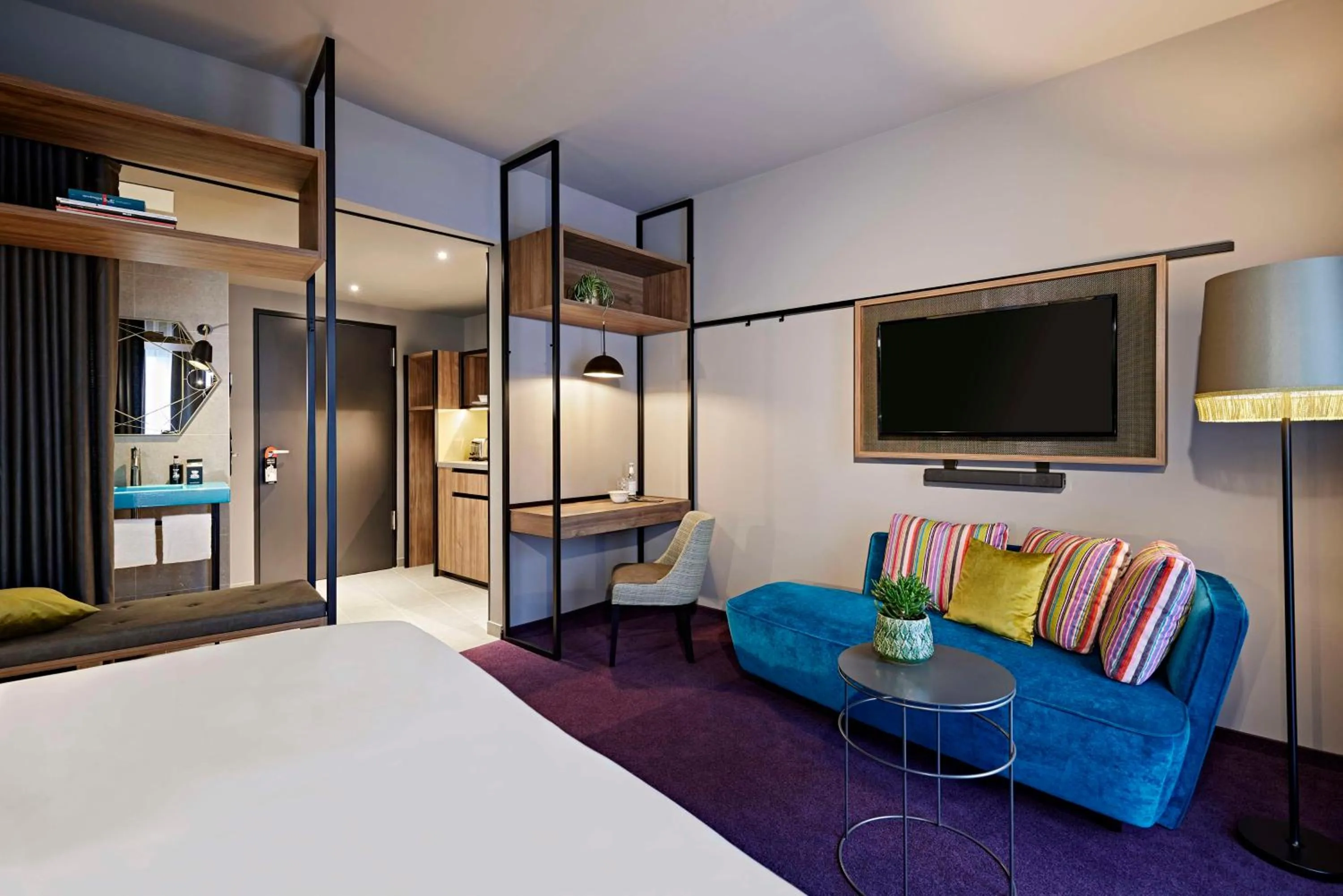 Bedroom, Bed in Me and All Hotel Dusseldorf Oberkassel, by Hyatt