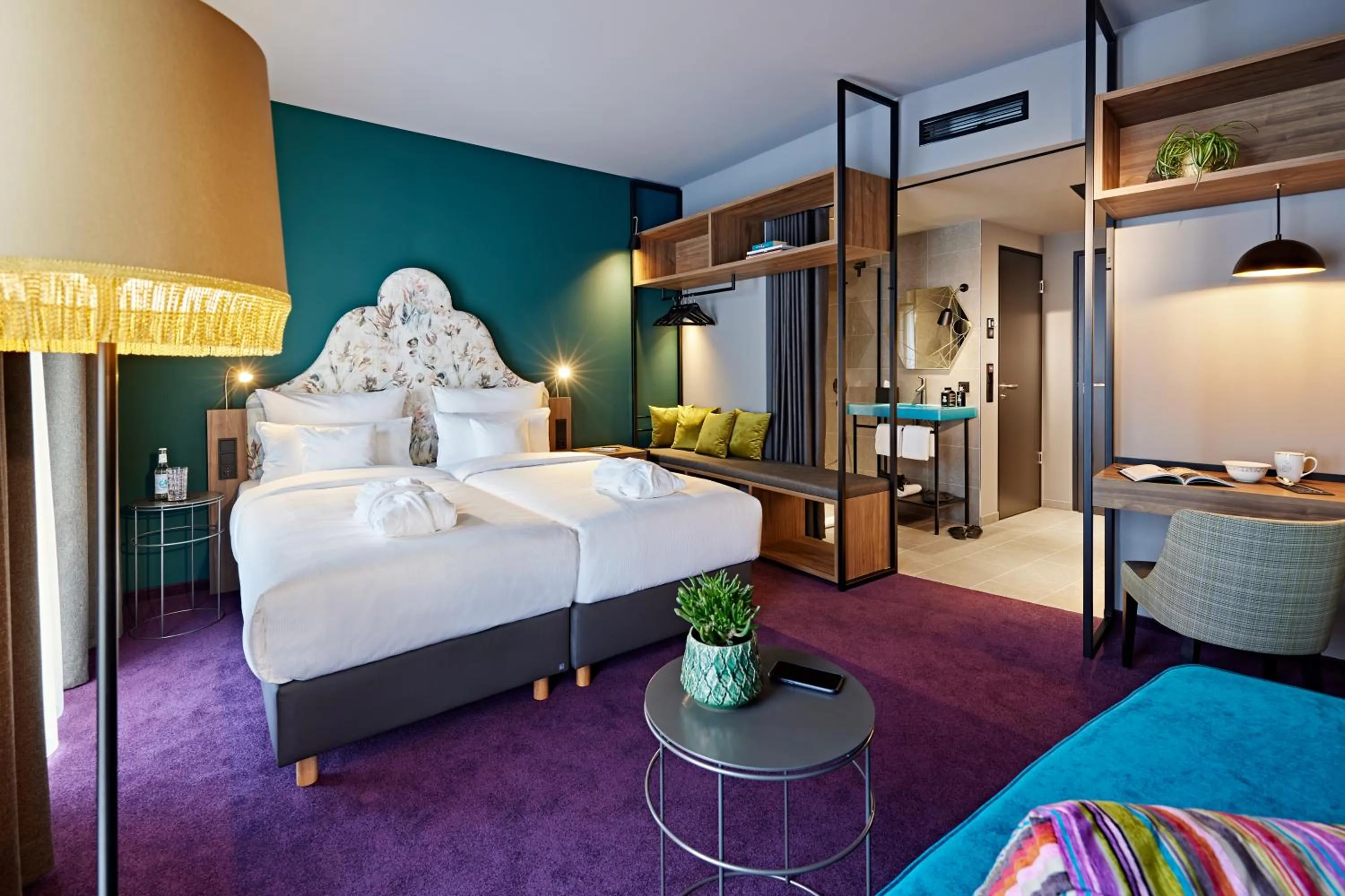 Bed in Me and All Hotel Dusseldorf Oberkassel, by Hyatt