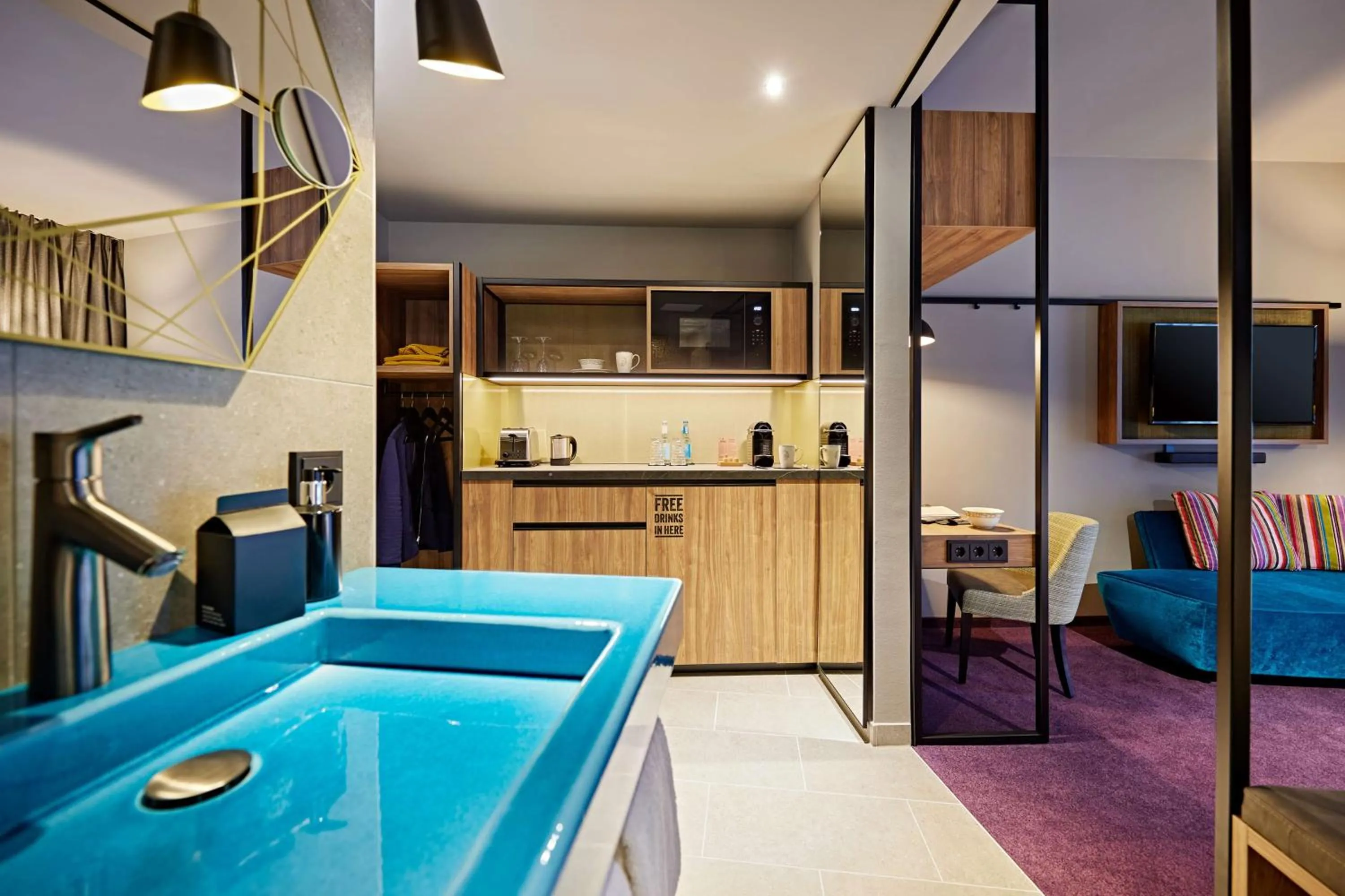 Bathroom in Me and All Hotel Dusseldorf Oberkassel, by Hyatt