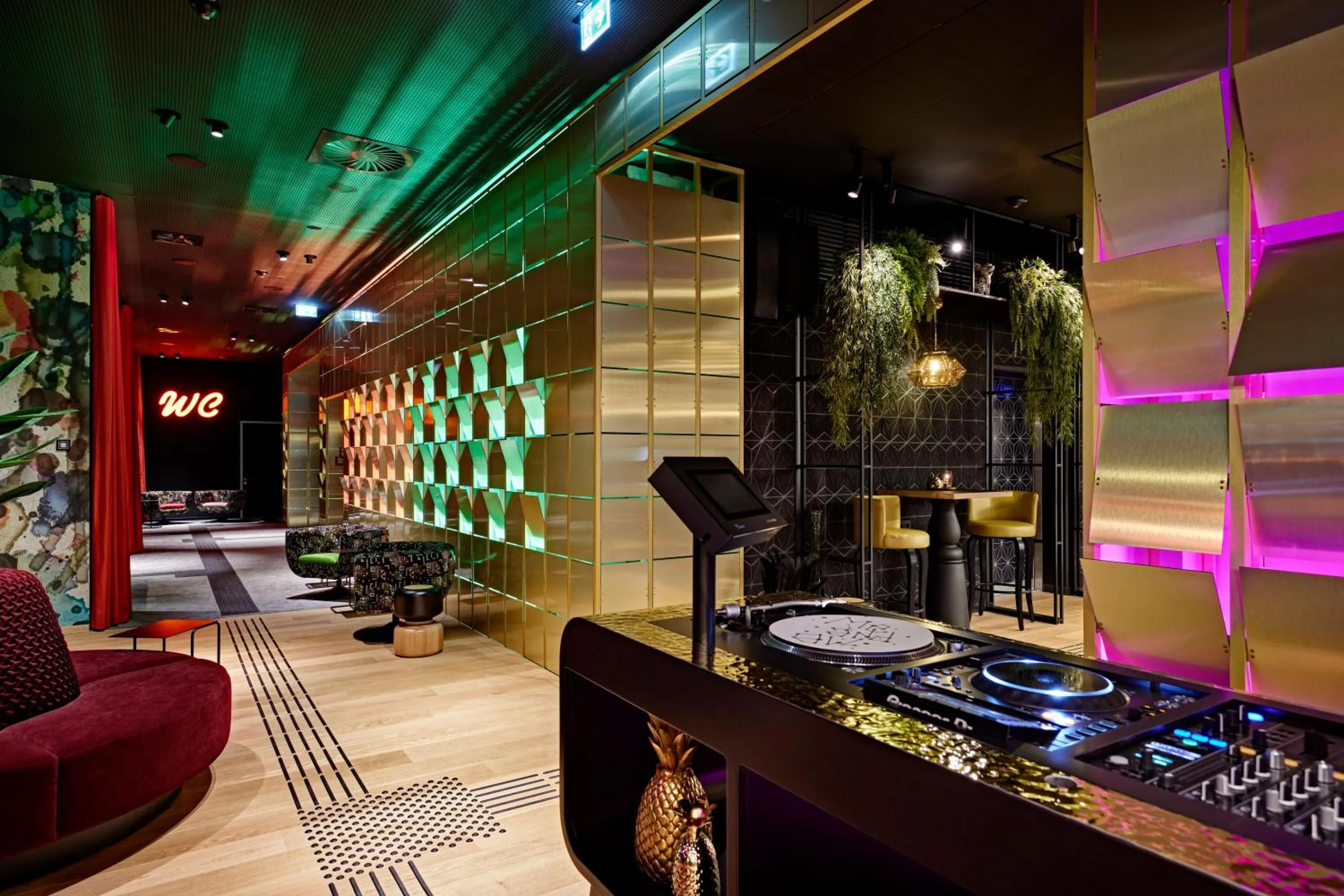 Lobby or reception in Me and All Hotel Dusseldorf Oberkassel, by Hyatt