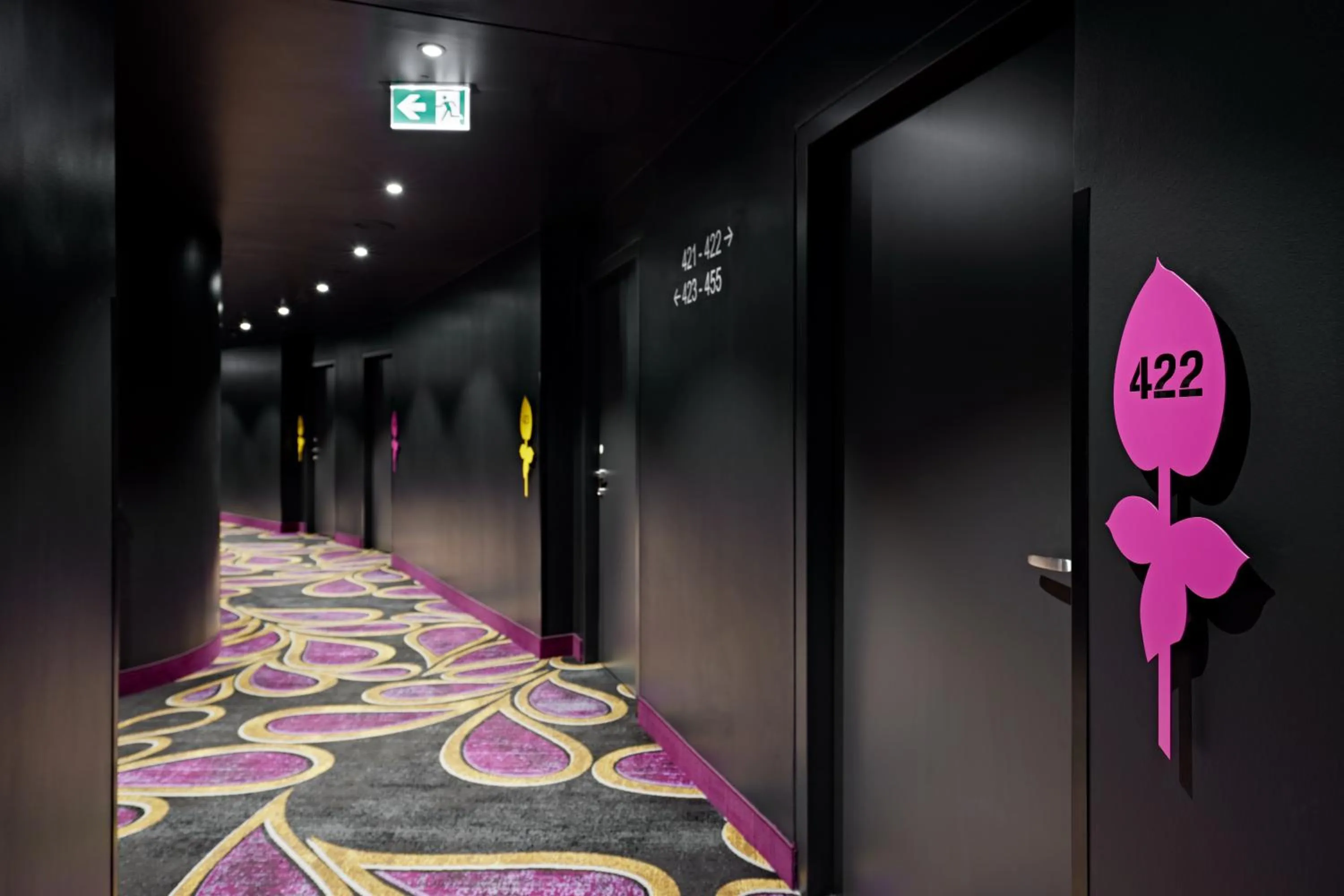 Lobby or reception in Me and All Hotel Dusseldorf Oberkassel, by Hyatt