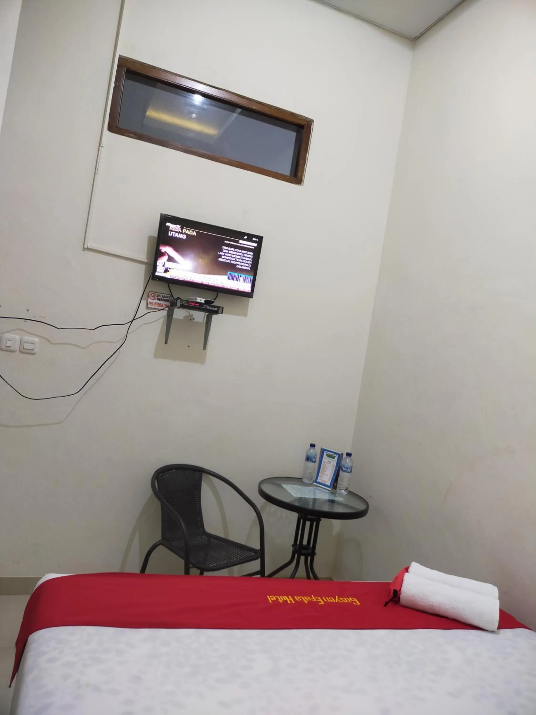 Bed in Gosyen Efata Toraja Hotel