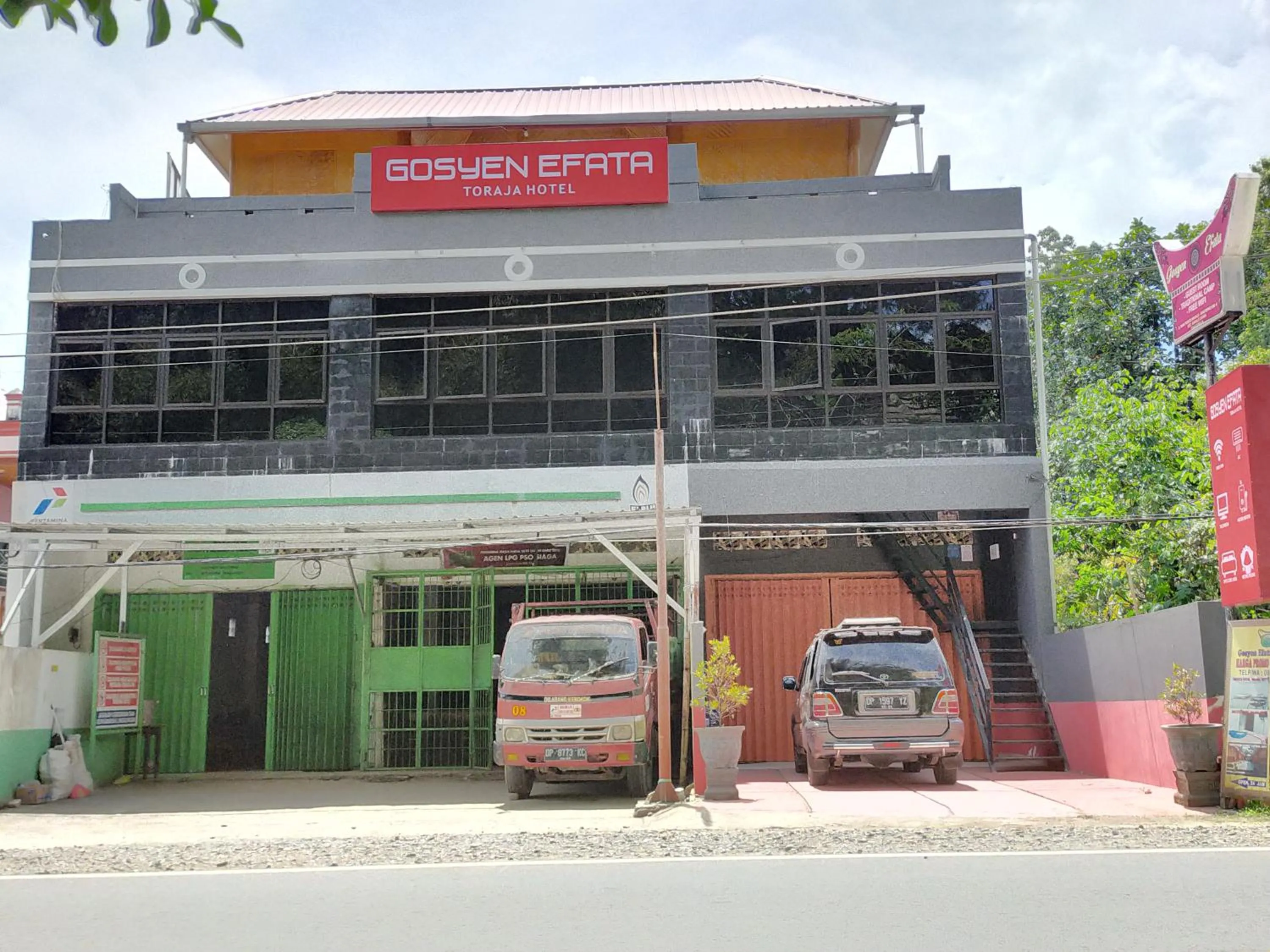 Gosyen Efata Toraja Hotel