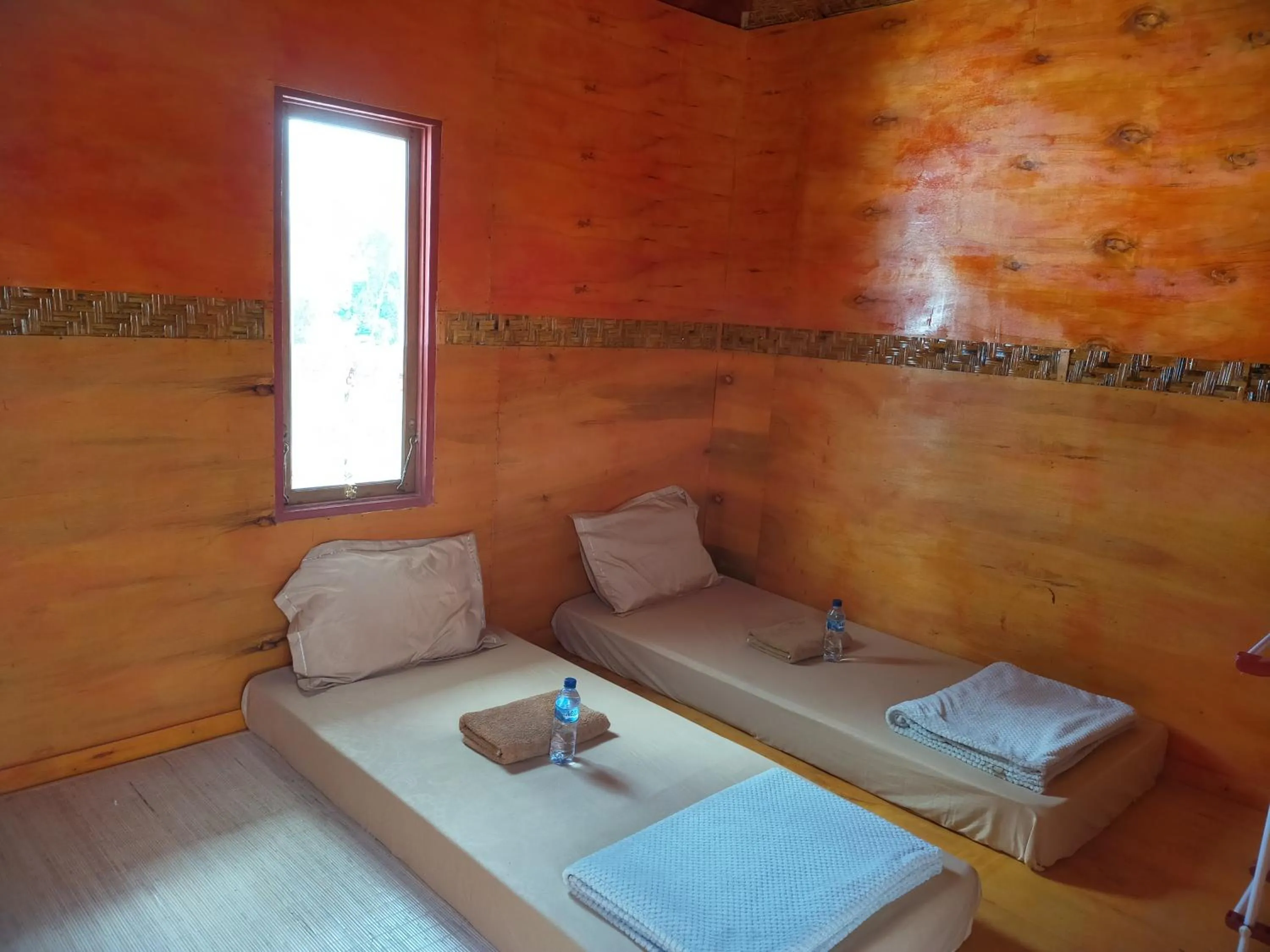 Bed in Gosyen Efata Toraja Hotel