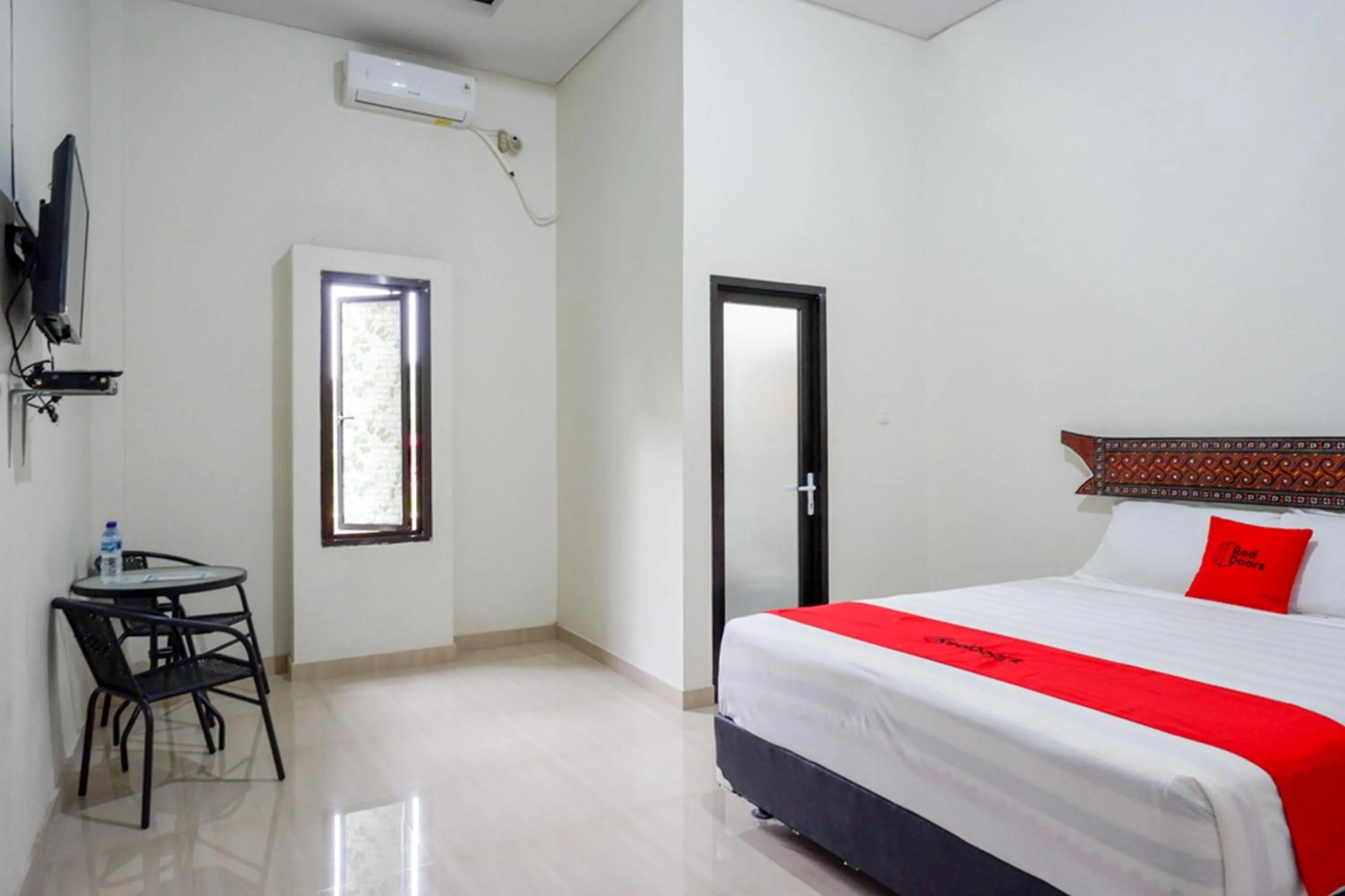 Bed in Gosyen Efata Toraja Hotel