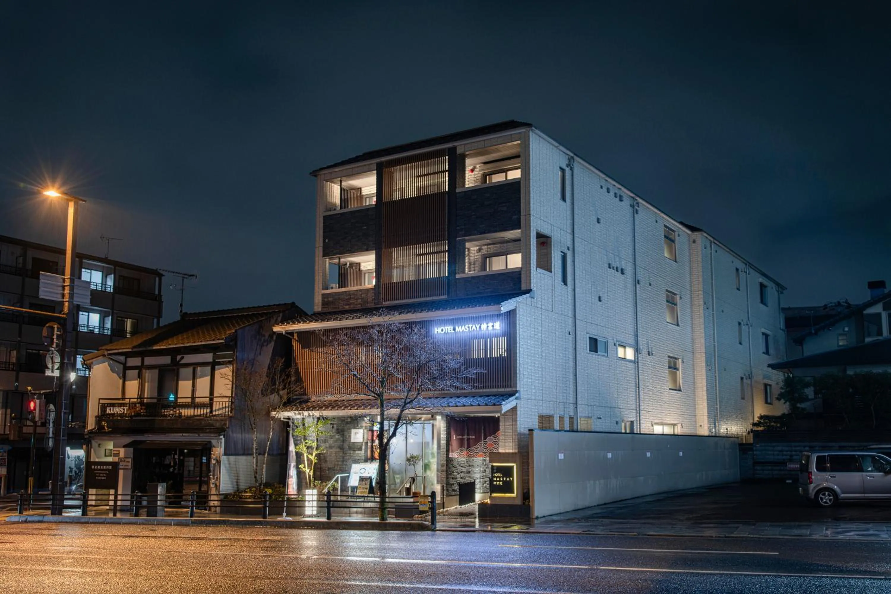Property building in HOTEL MASTAY jingumichi