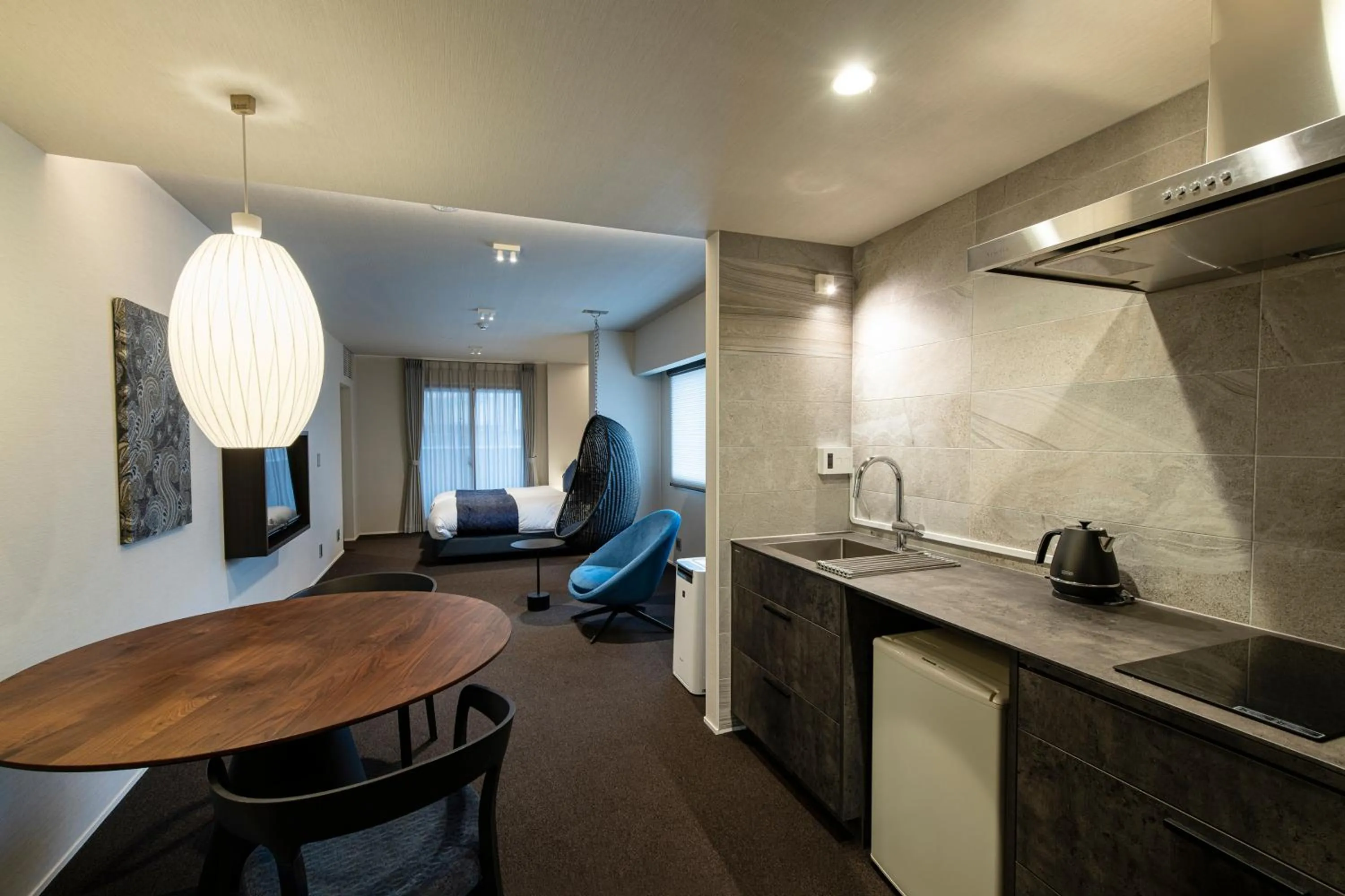 Kitchen or kitchenette in HOTEL MASTAY jingumichi