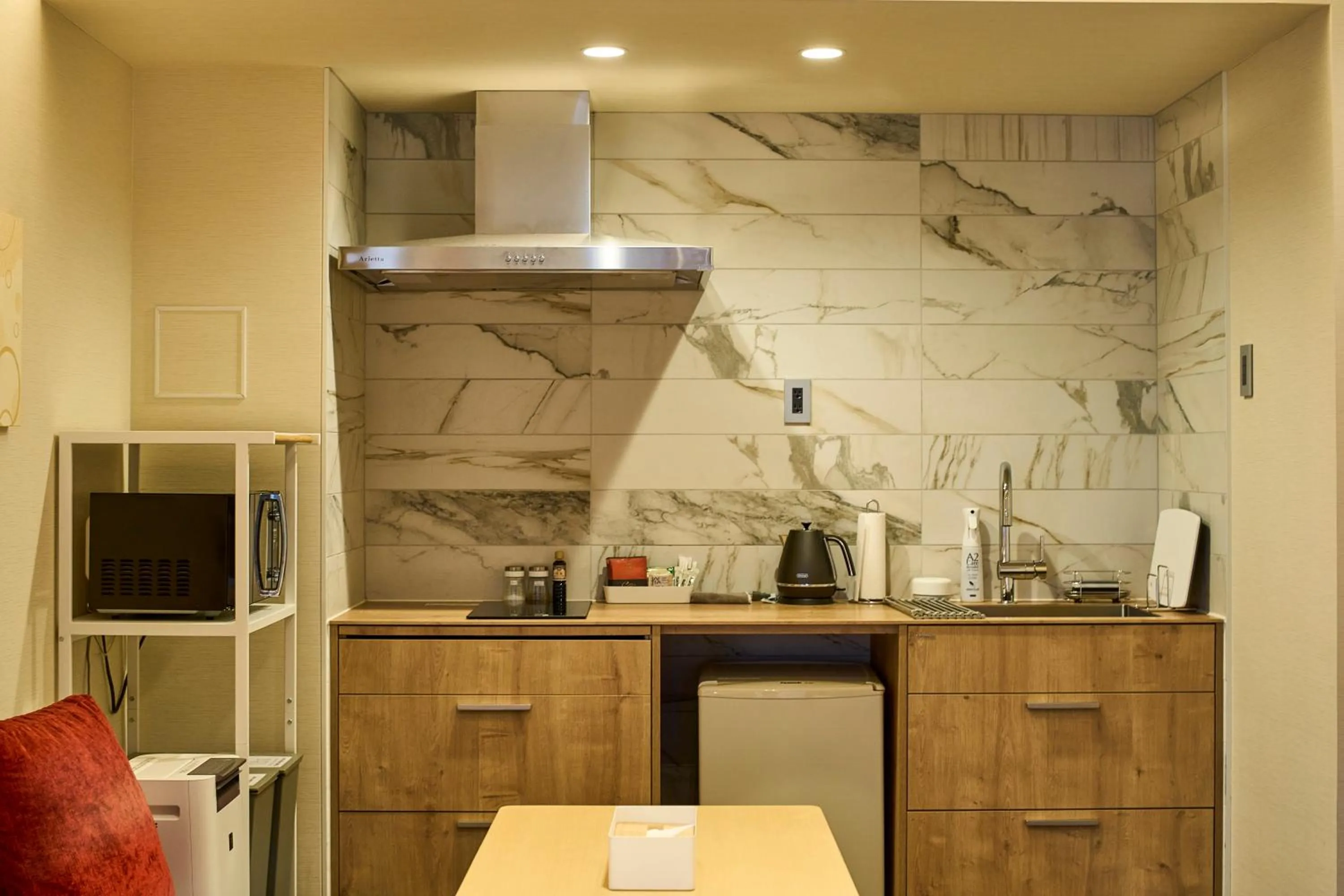 Kitchen or kitchenette in HOTEL MASTAY jingumichi