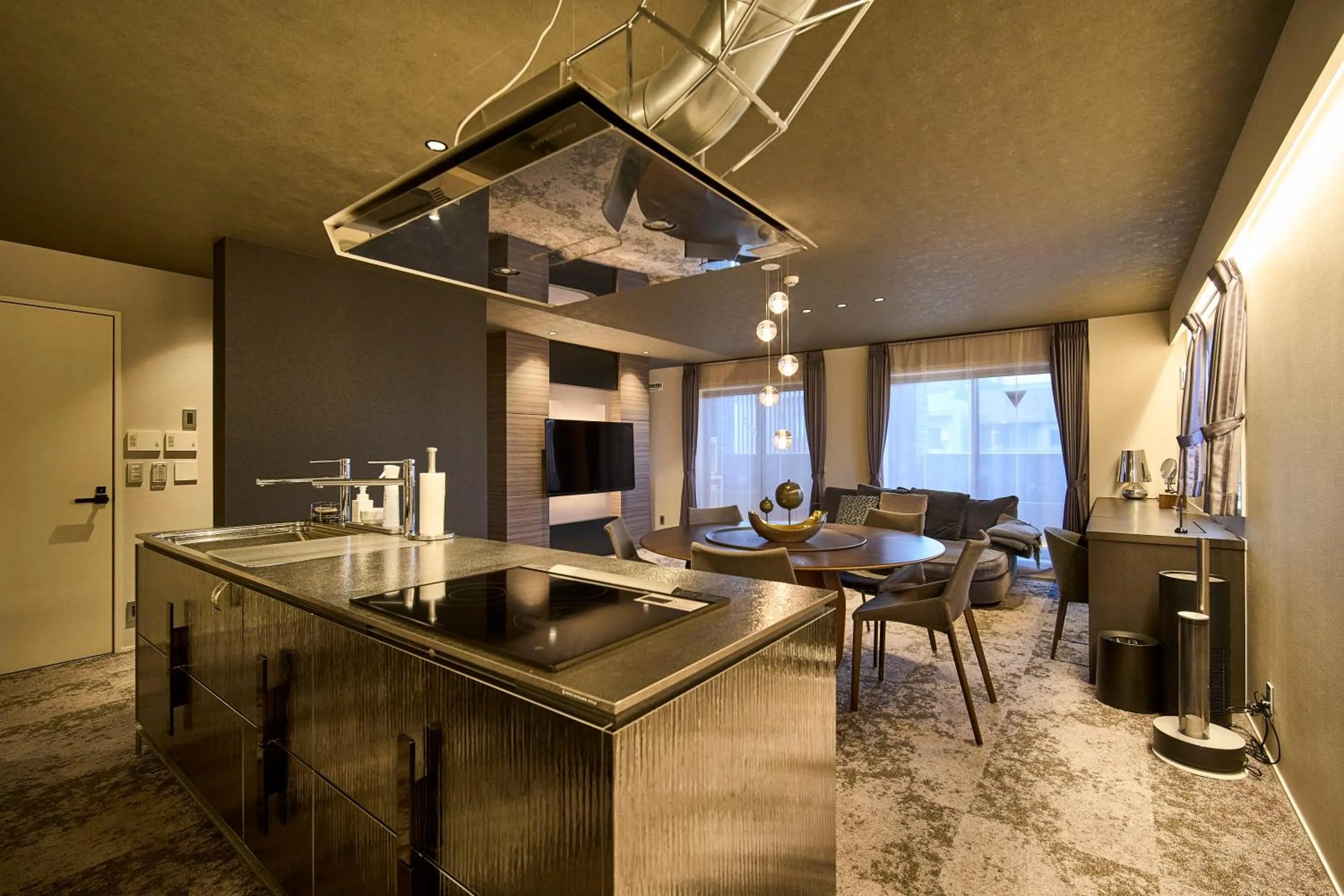 Kitchen or kitchenette in HOTEL MASTAY jingumichi