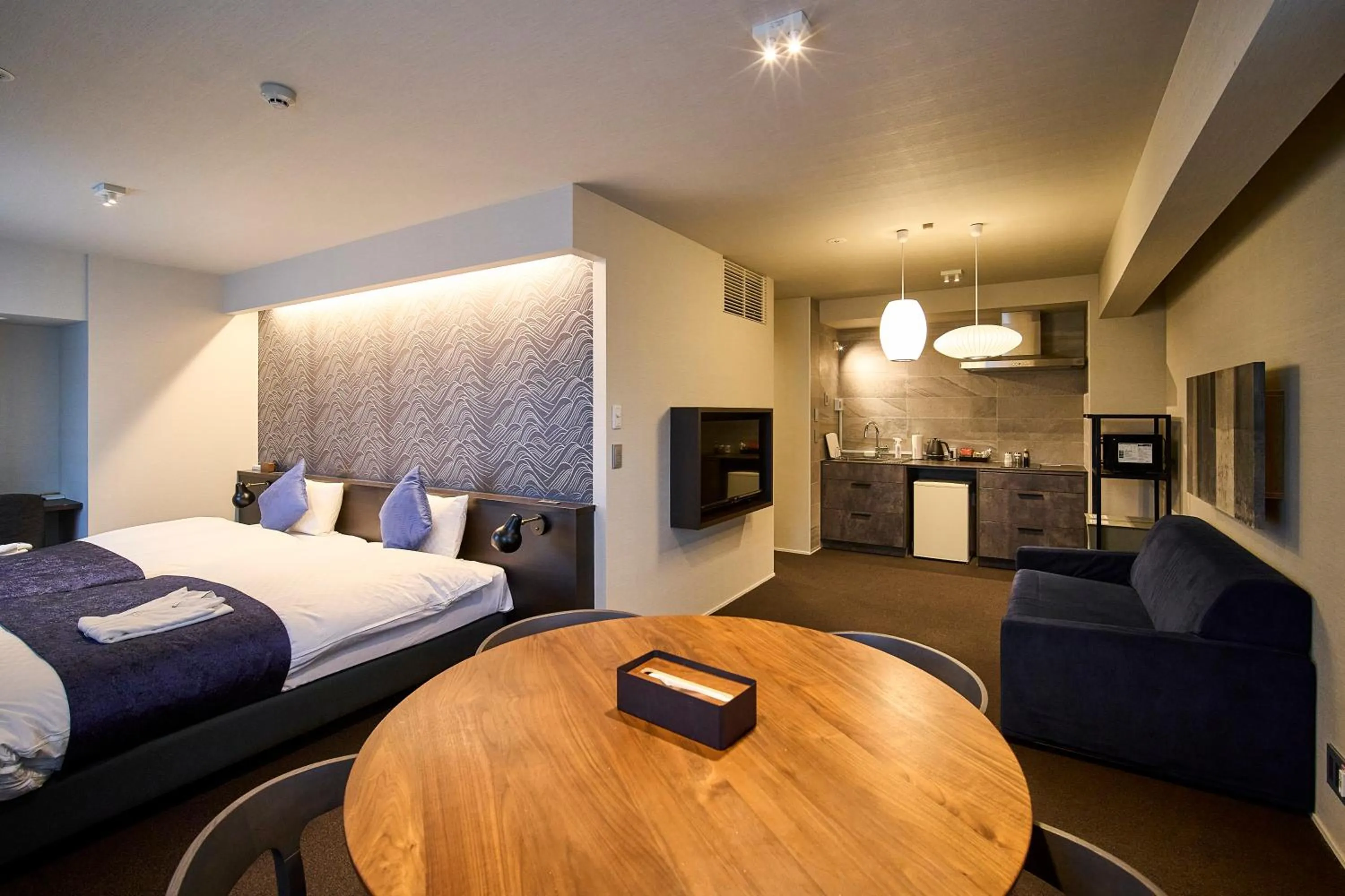 Bed in HOTEL MASTAY jingumichi