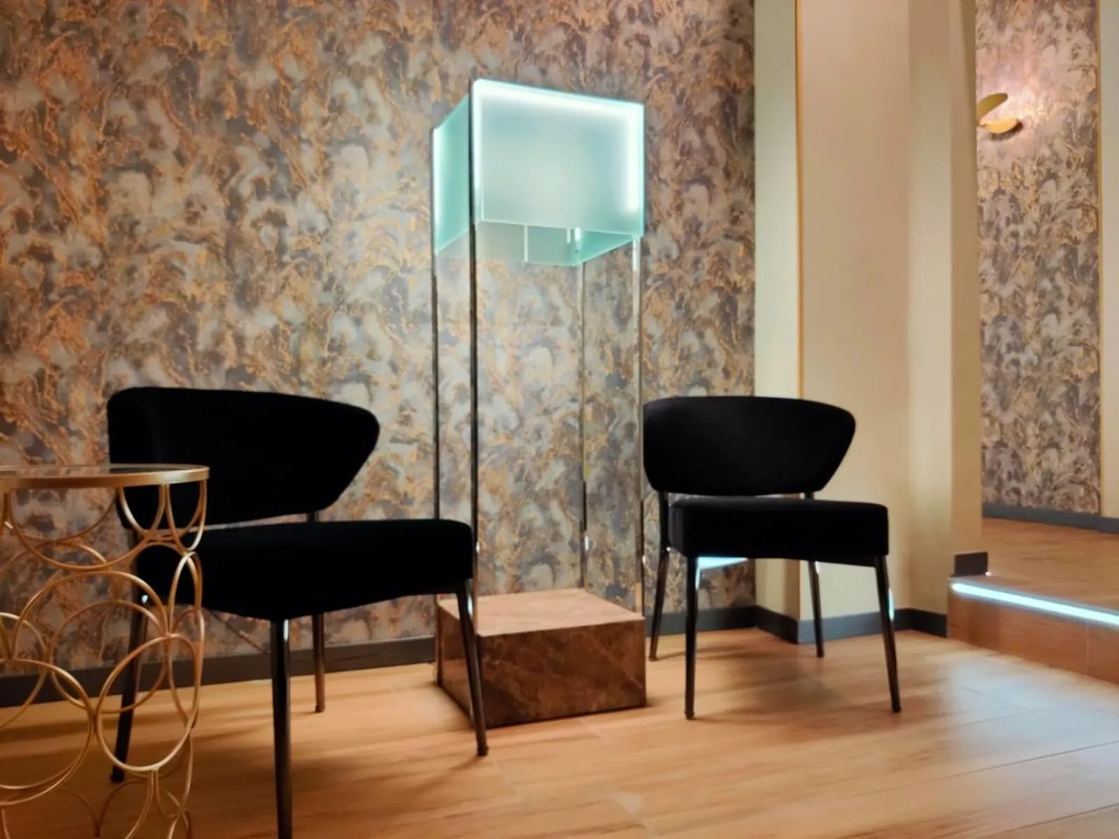 Lobby or reception in INTOMILAN Galleria Duomo I Boutique & Design Aparthotel