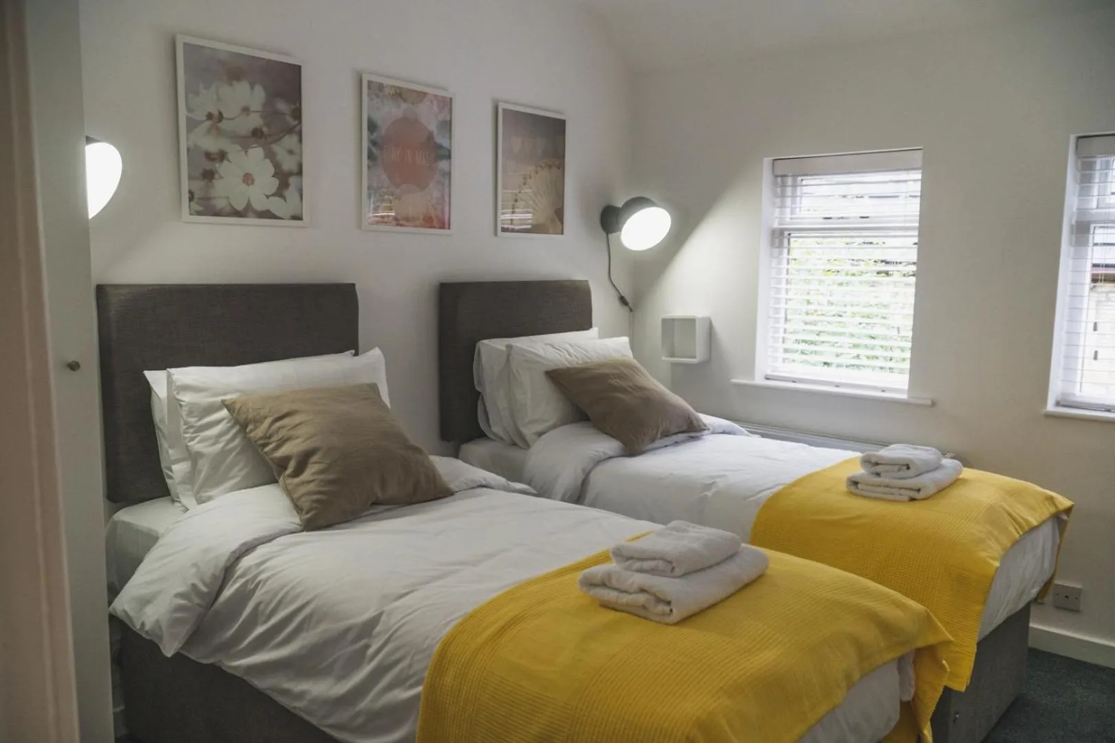 Other, Bed in Town Street Apartment