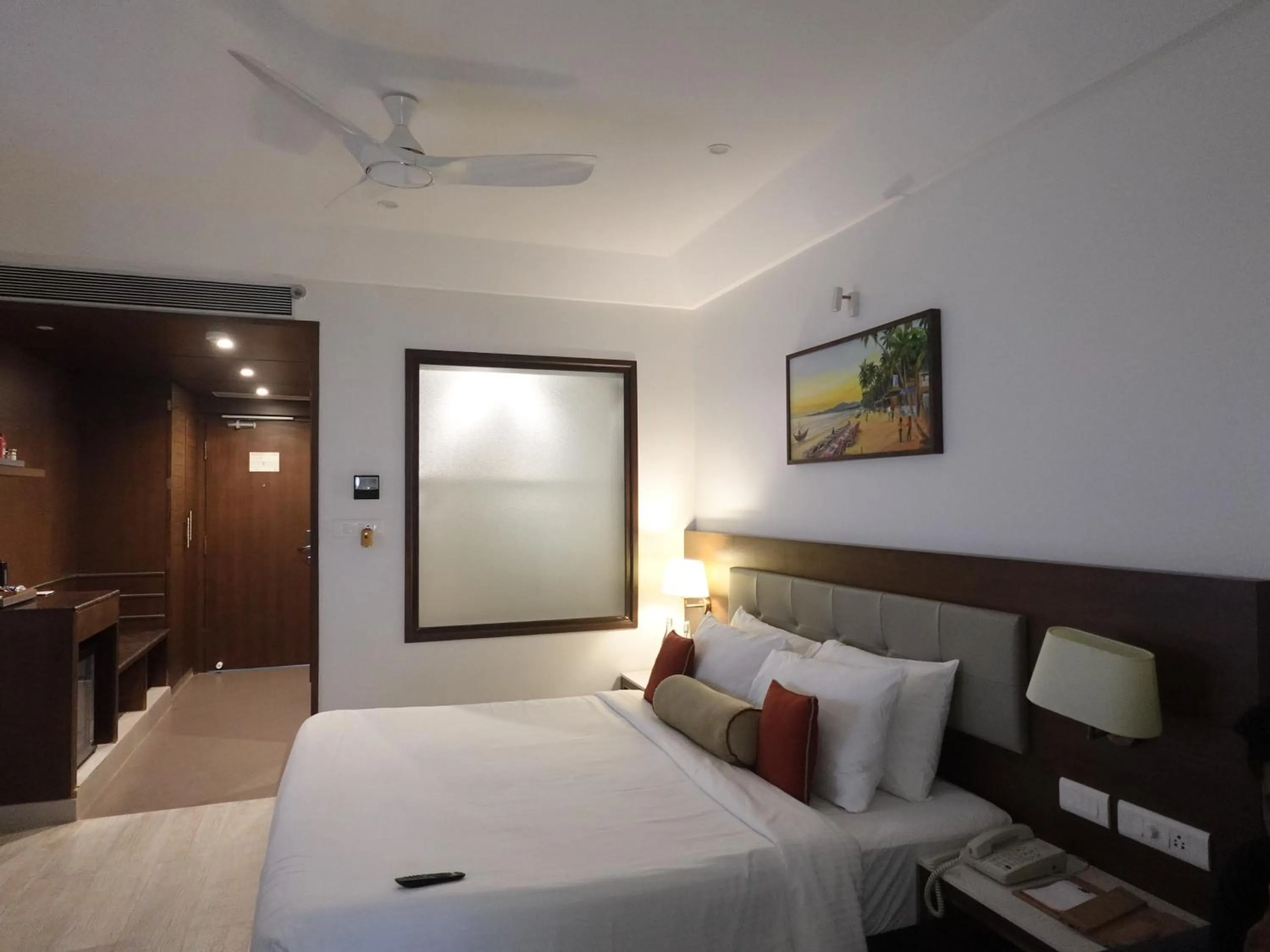 Bed in Sobit Sarovar Portico