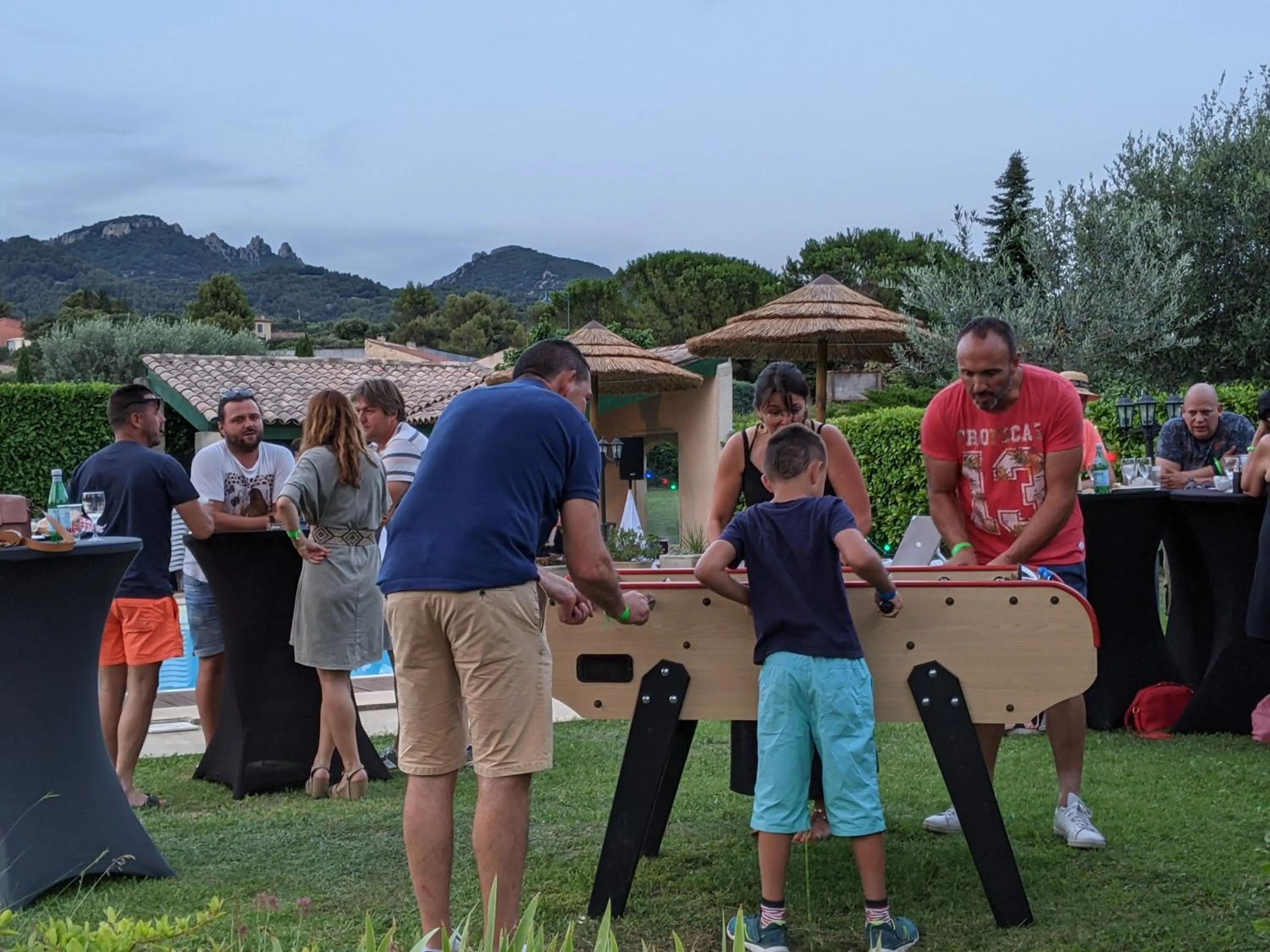 Evening entertainment in Hôtel Le Pradet
