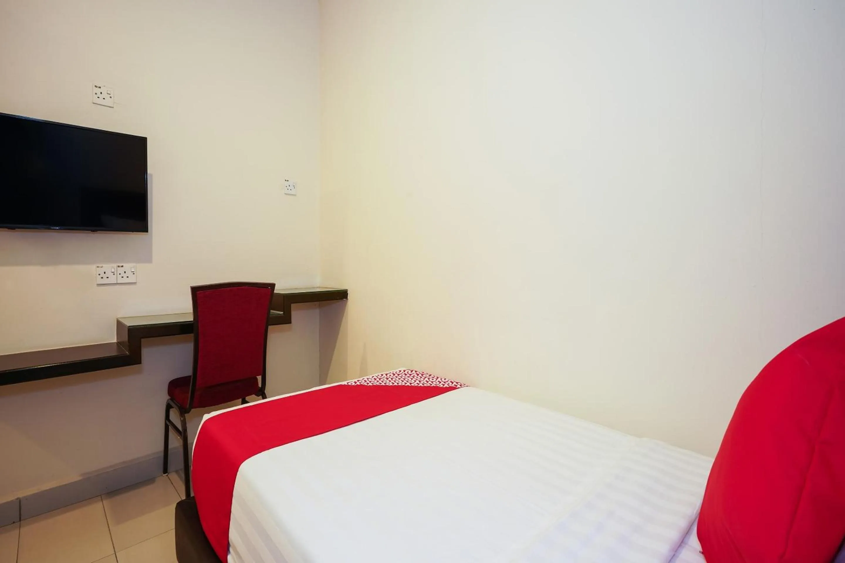 Bedroom in Hotel O Jj Hotel Sitiawan