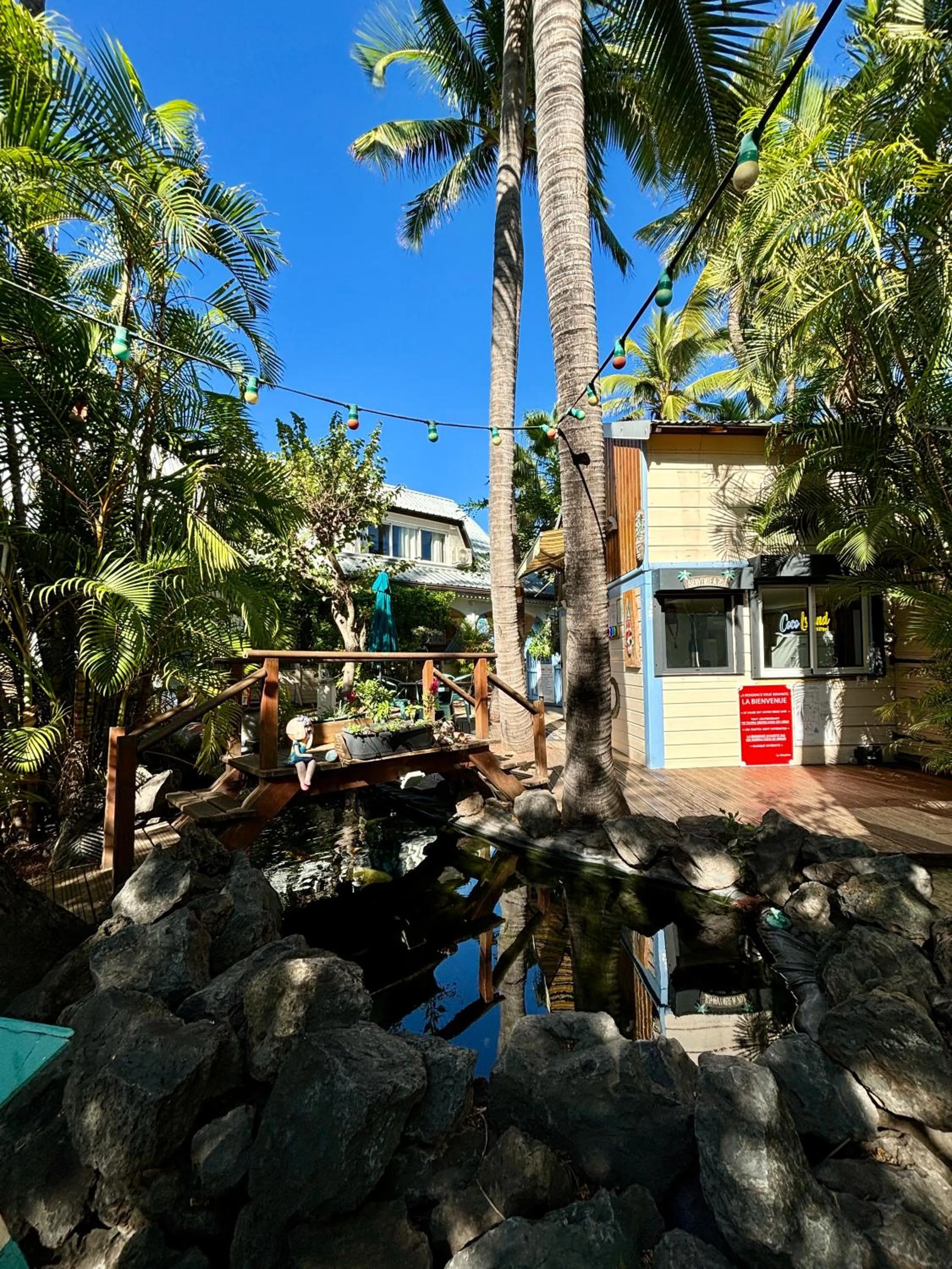 Property building in Hôtel Coco Island