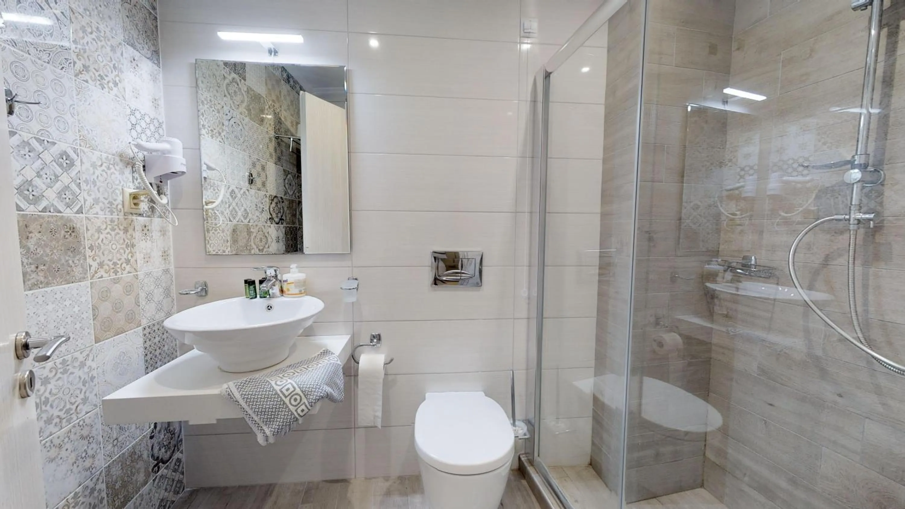 Bathroom in Achilleas Hotel