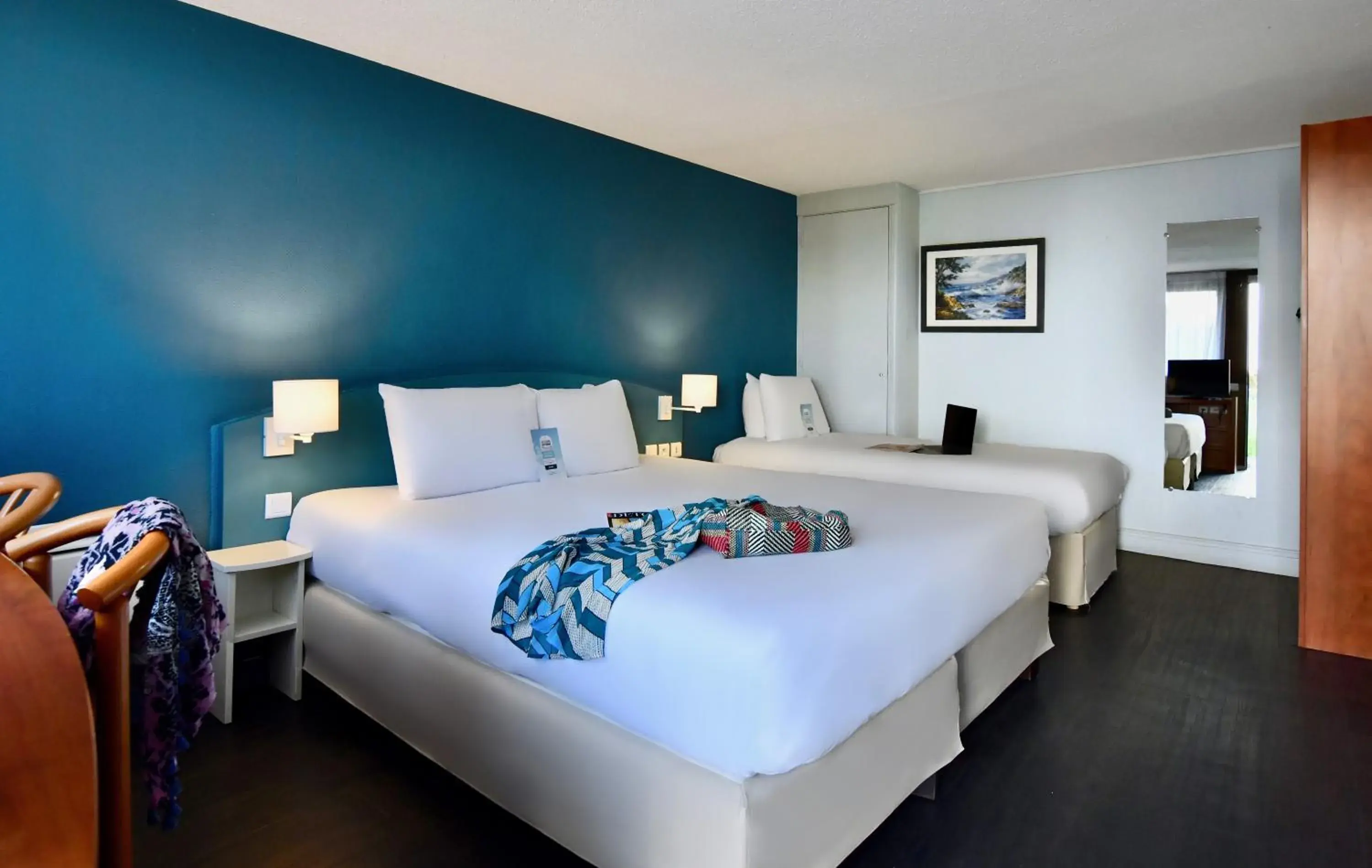 Standard Room - 1 Double Bed 1 Single Bed in Kyriad Lannion-Perros-Guirec Standard Room - 1 Double Bed 1 Single Bed in Kyriad Lannion-Perros-Guirec