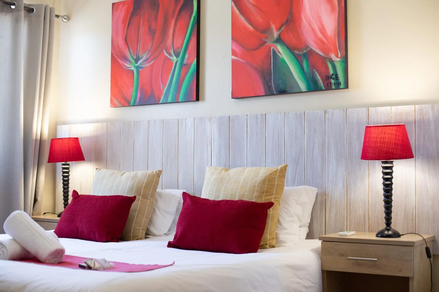 Bedroom, Bed in iLanga Lodge