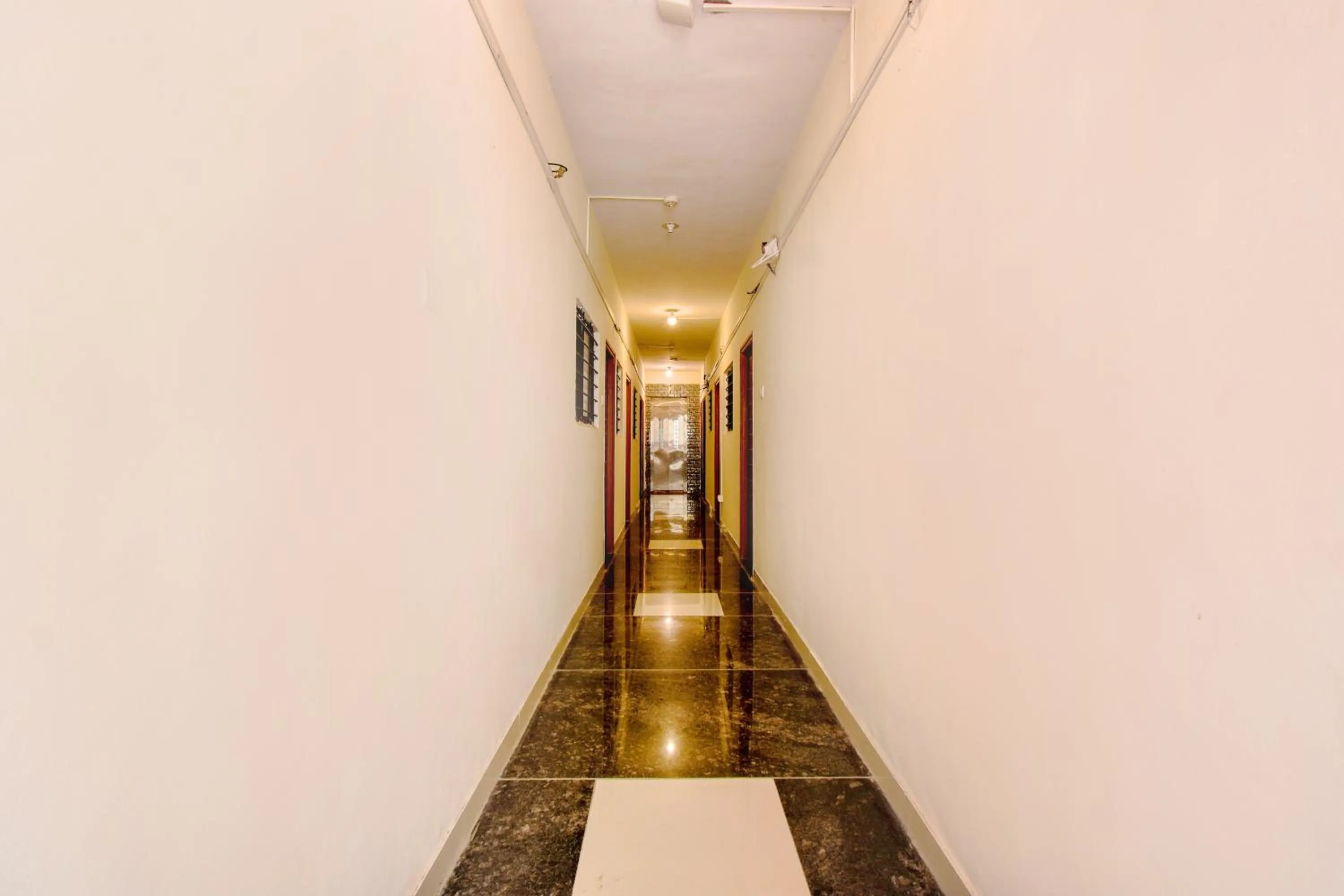 Lobby or reception in FabExpress SRH - Nr Butterfly Park - Hinjawadi