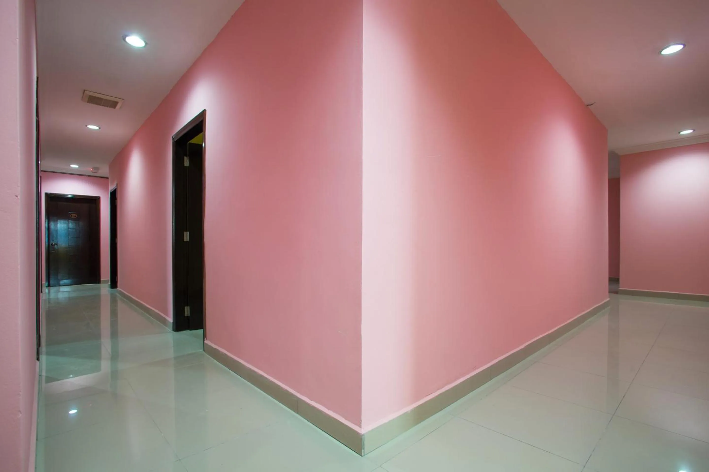 Lobby or reception in Hotel O Bbk