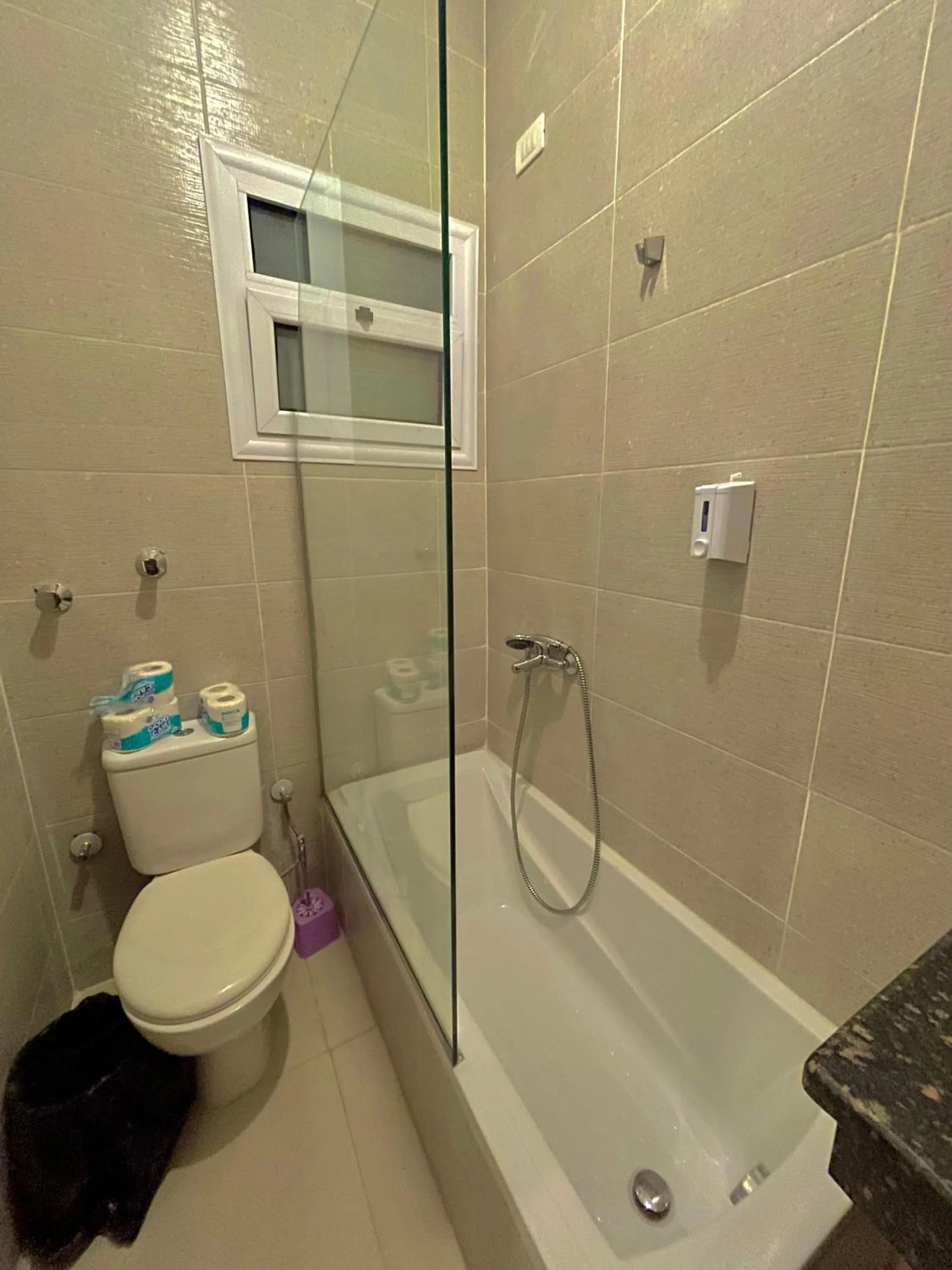 Shower in Nile Panorama Hotel & Restaurant