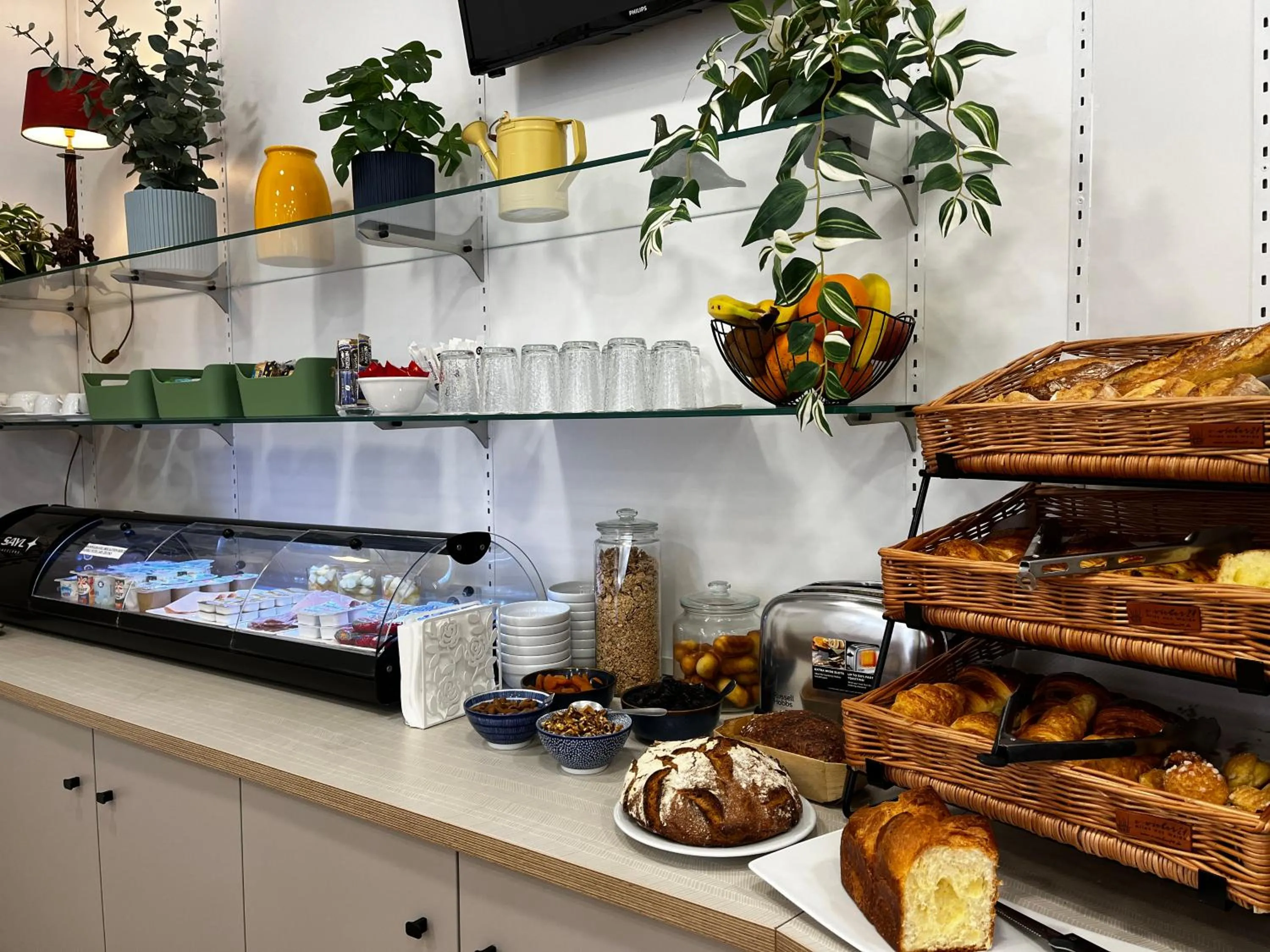 Food in Hotel Viator - Gare de Lyon