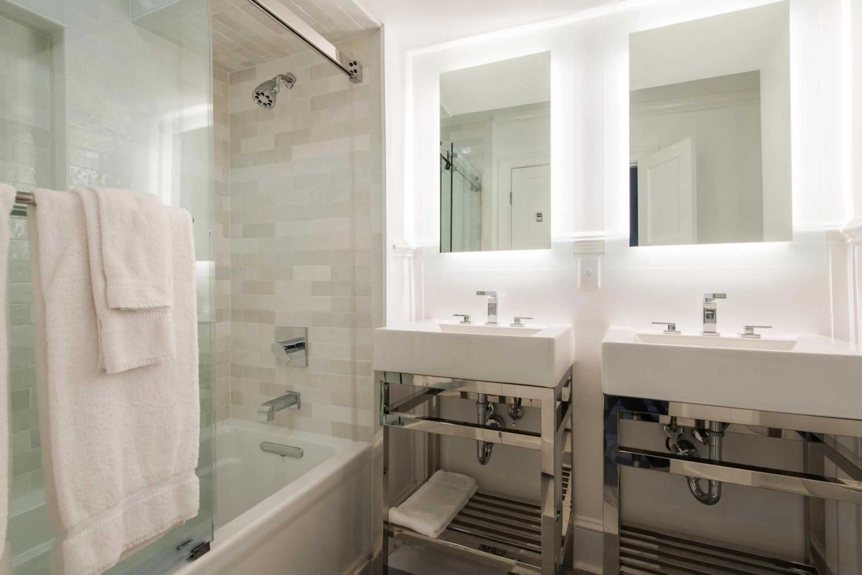 Bathroom in 20 South Battery