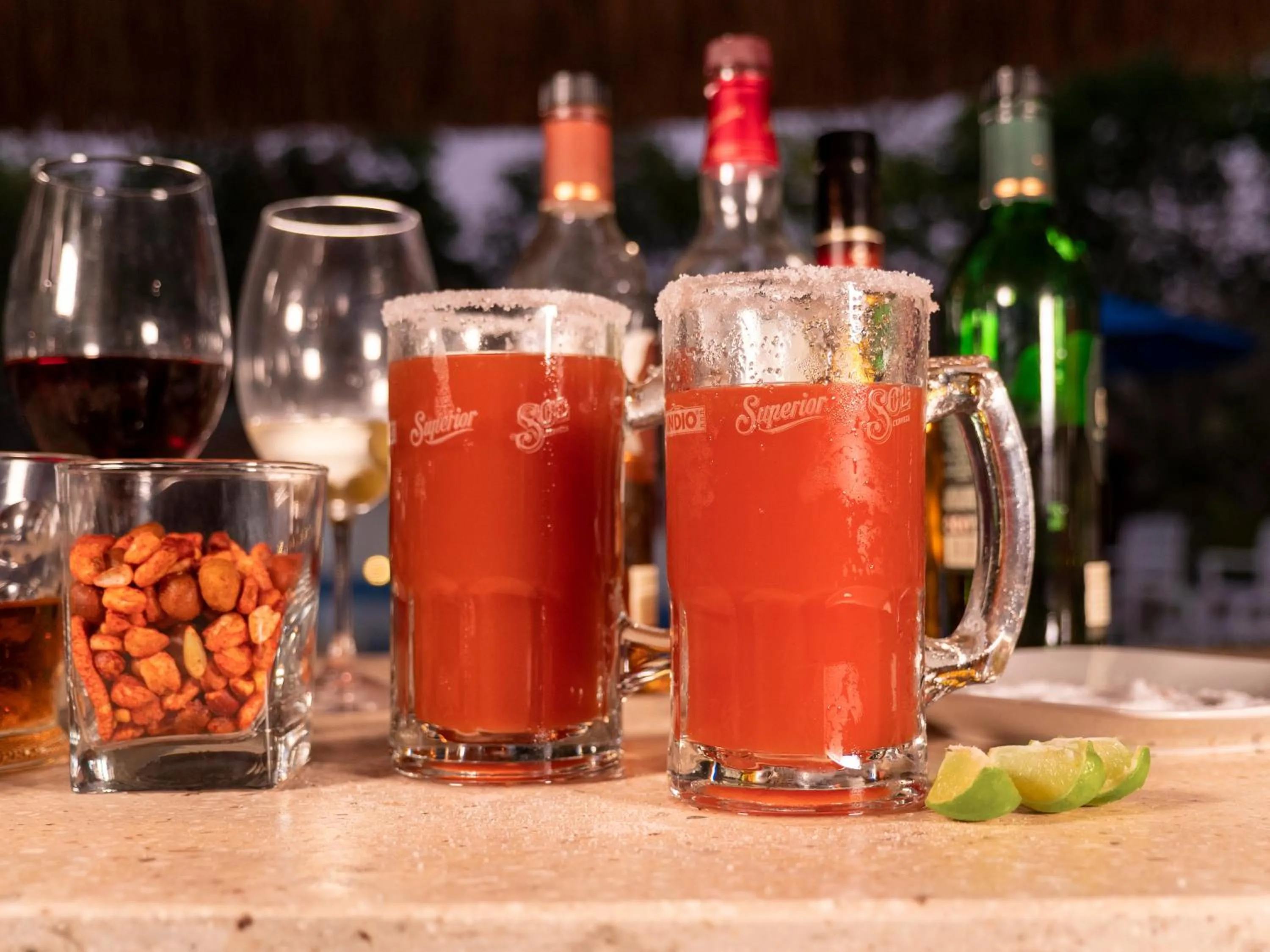 Alcoholic drinks in Colorbox beds and rooms